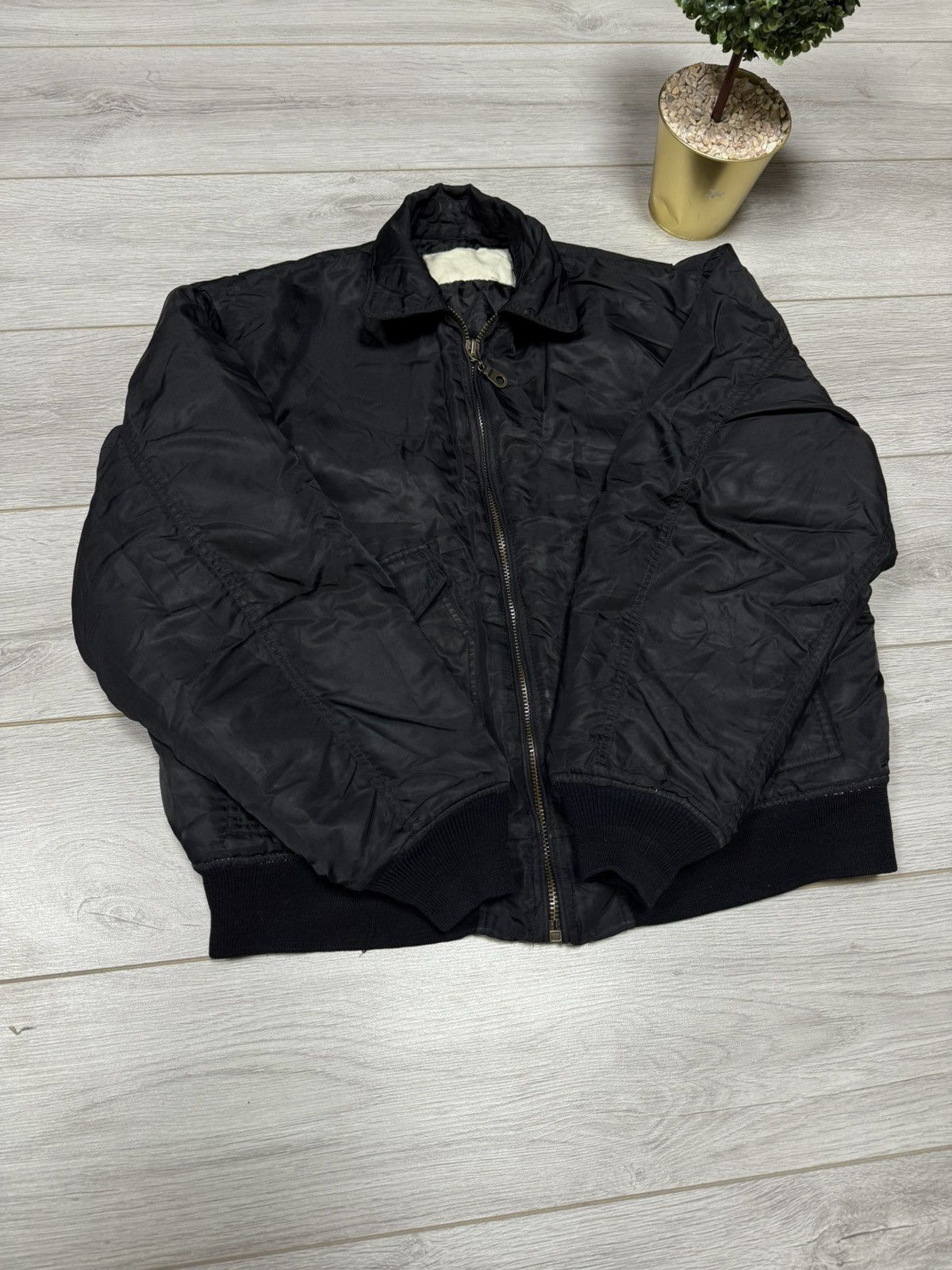 Vintage MA-1 vintage bomber delta military zip jacket Size US M / EU 48-50 / 2 - 6 Thumbnail