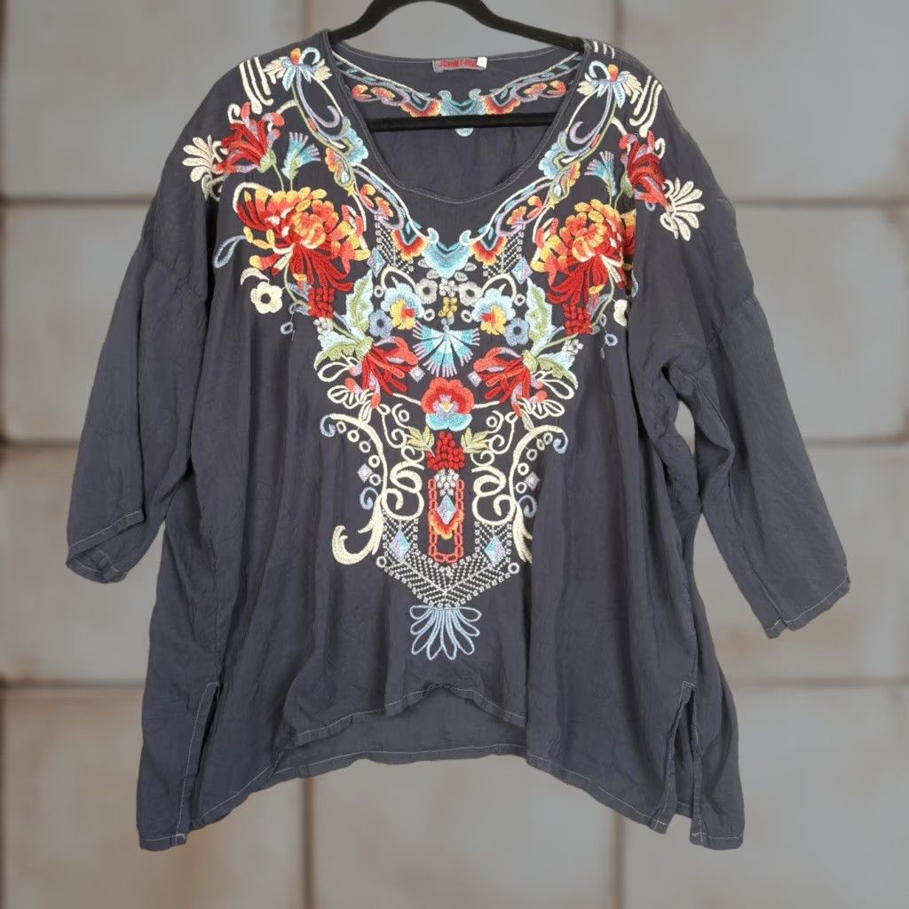Johnny Was Johnny Was Shirt Valerie Black Embroidered Tunic Top - L - Women’s Size L / US 10 / IT 46 - 1 Thumbnail