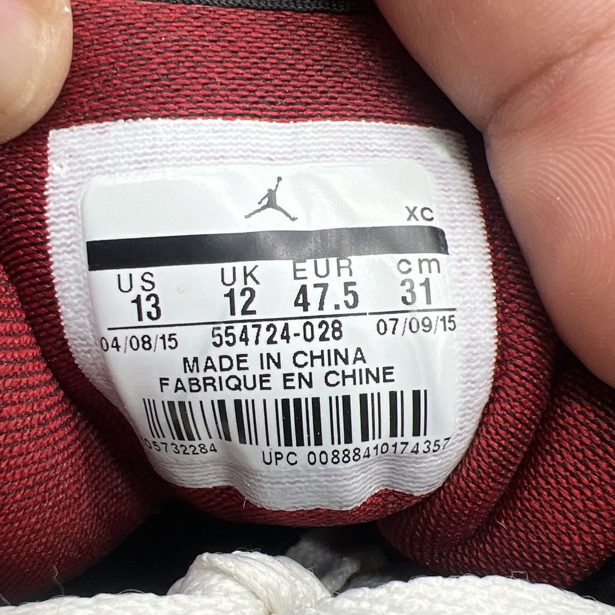Nike Air Jordan 1 mid black red Size US 13 / EU 46 - 8 Thumbnail