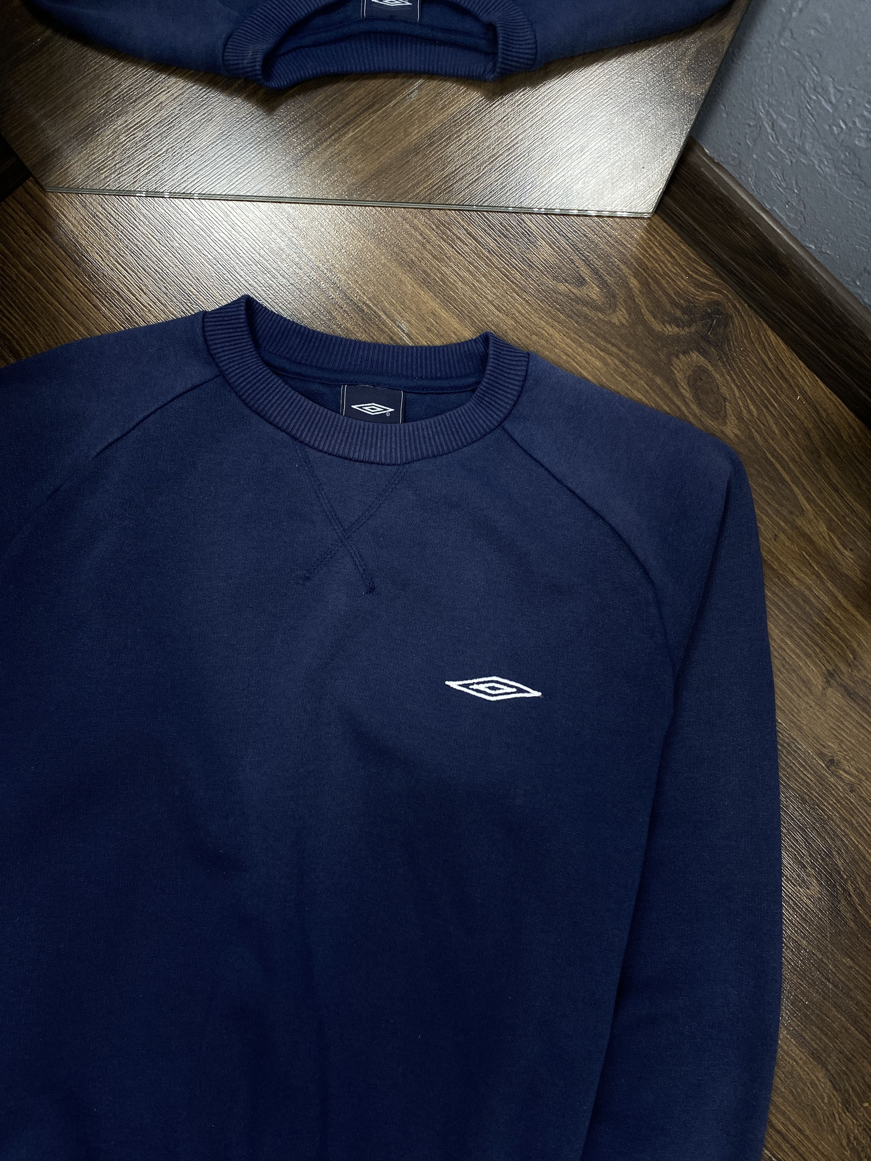 Umbro × Vintage перефоткать Umbro vintage small logo sweatshirt Size US S / EU 44-46 / 1 - 2 Thumbnail