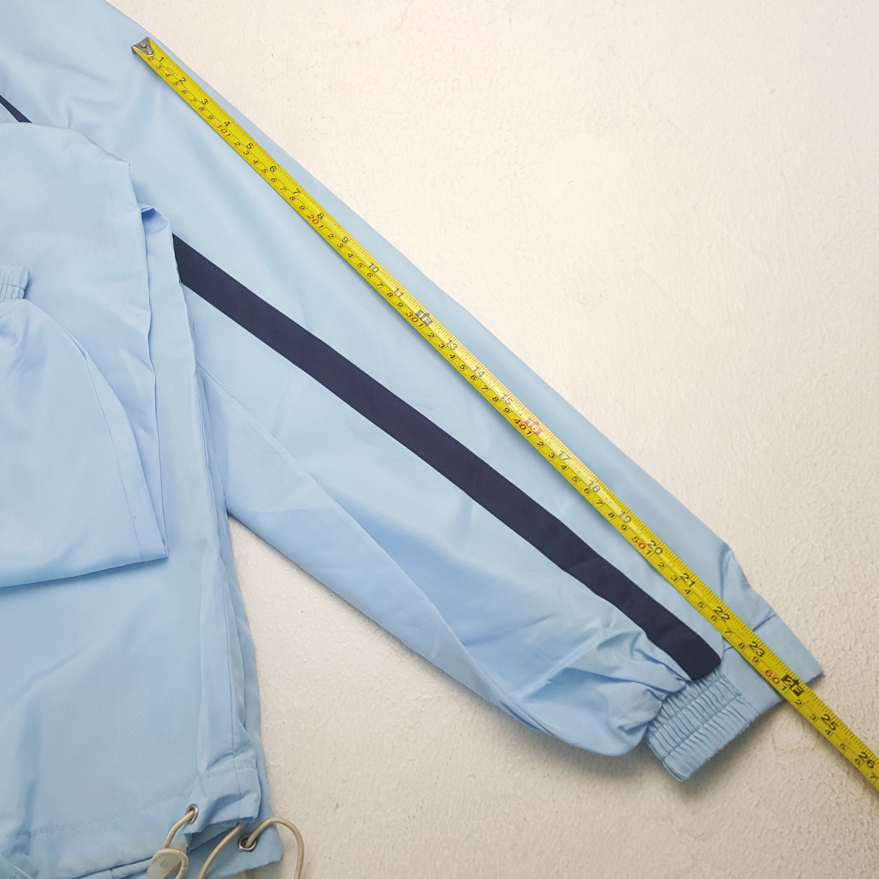 Nike Vintage Nike Big Soowsh Windbreaker Jacket RR3 Size US XL / EU 56 / 4 - 7 Thumbnail