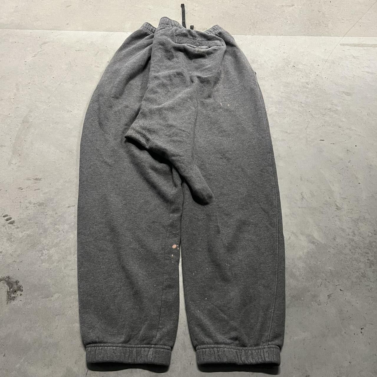 Nike Vintage Y2K/2000s Nike Grey Sweatpants with Bleach splatter and baggy fit! Size US 40 / EU 56 - 5 Thumbnail