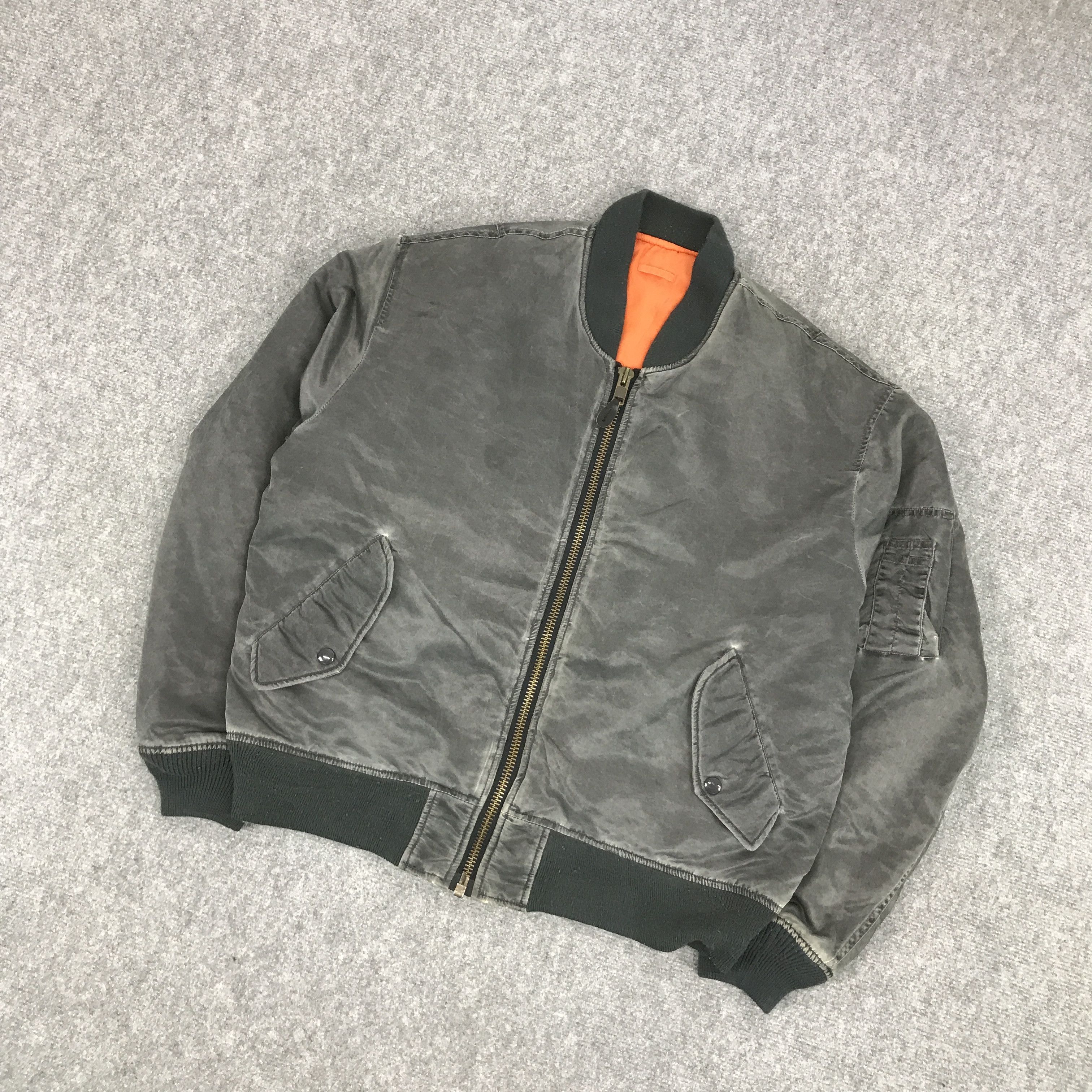 Japanese Brand BLACK FADED MA-1 STYLE BOMBERS JACKET Size US L / EU 52-54 / 3 - 3 Thumbnail