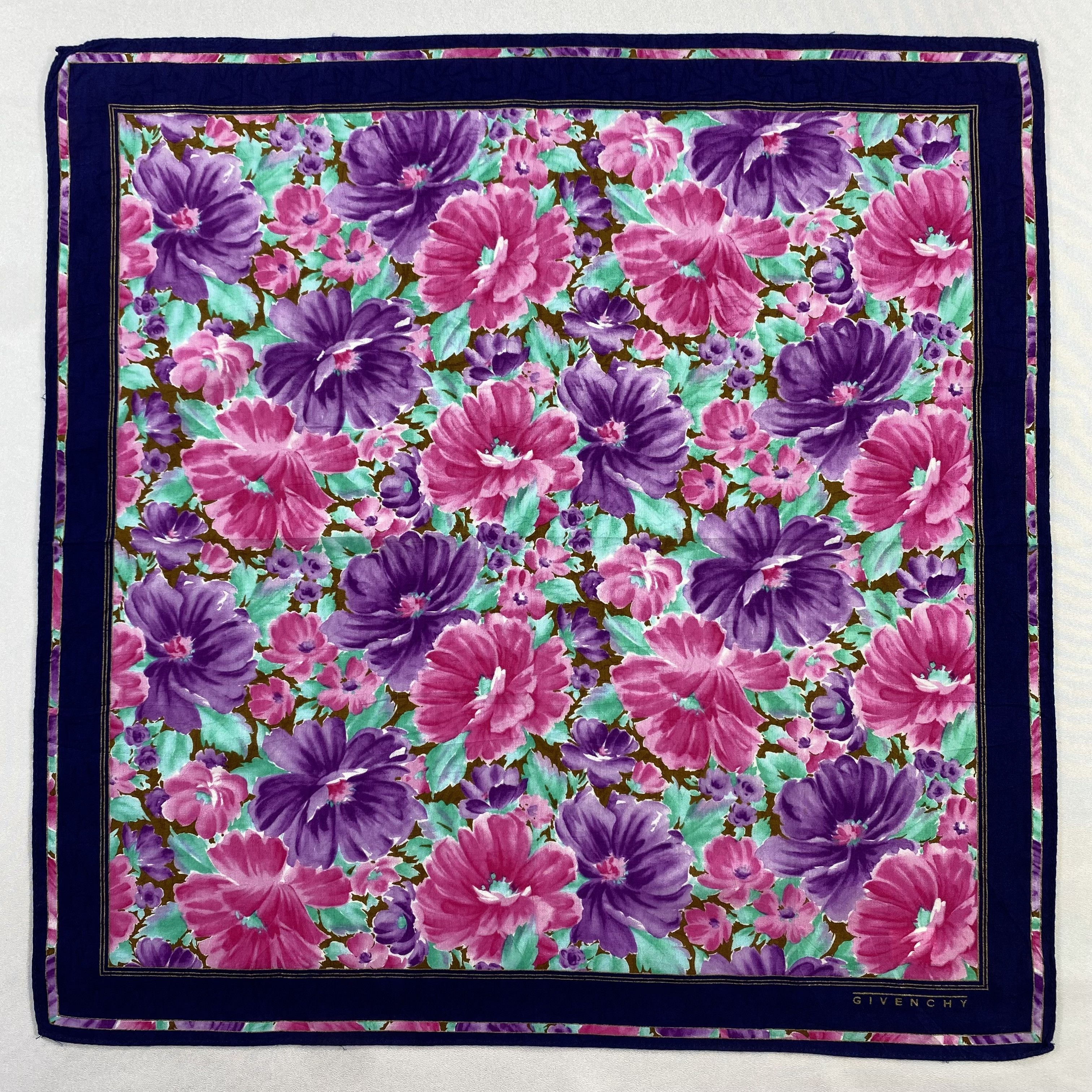 Givenchy Bandana/ Handkerchief / Neckerchief-P1600