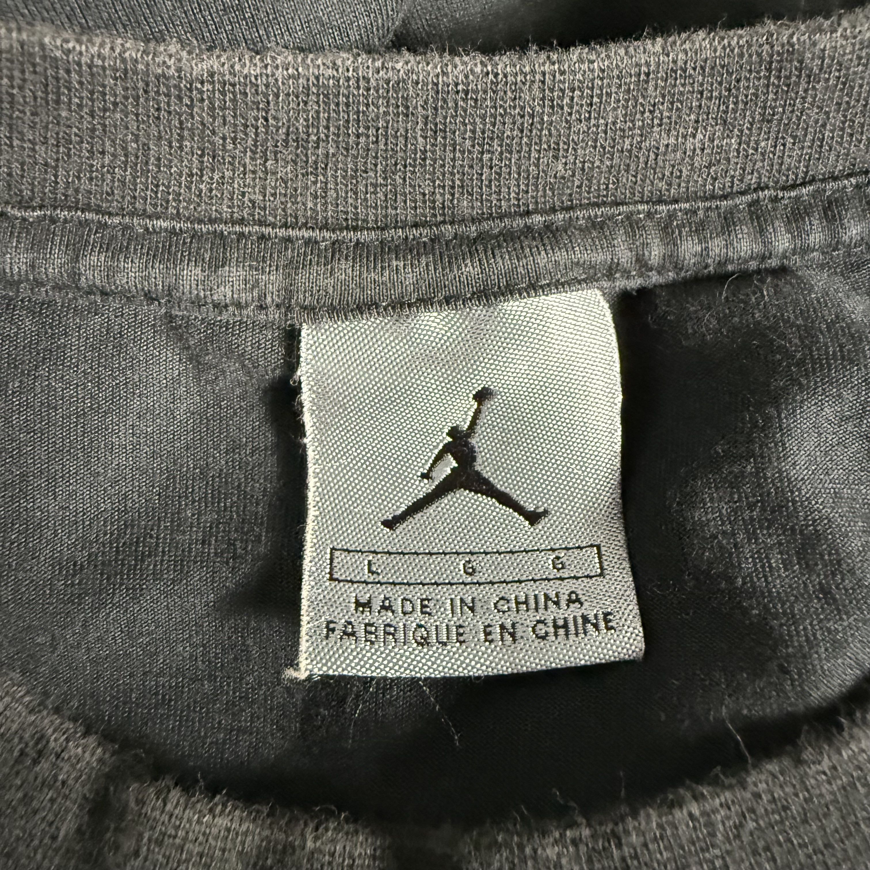 Jordan Brand 🔥RARE🔥Vintage Air Jordan #23 Spellout T-shirt Size US L / EU 52-54 / 3 - 5 Thumbnail