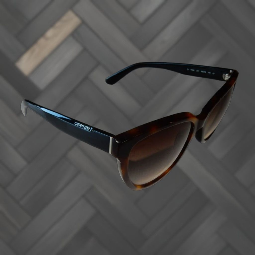 Calvin Klein VINTAGE Calvin Klein Women Sunglasses 56mm Black-Brown-Gold 140/221mm Size ONE SIZE - 1 Thumbnail
