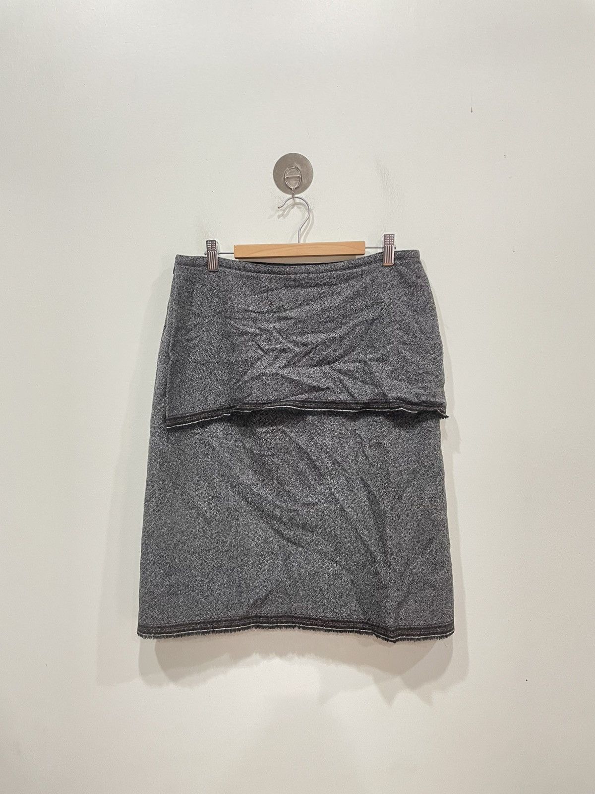agnes b. Agnes B. grey Skirt Size 28" / US 6 / IT 42 - 1 Thumbnail