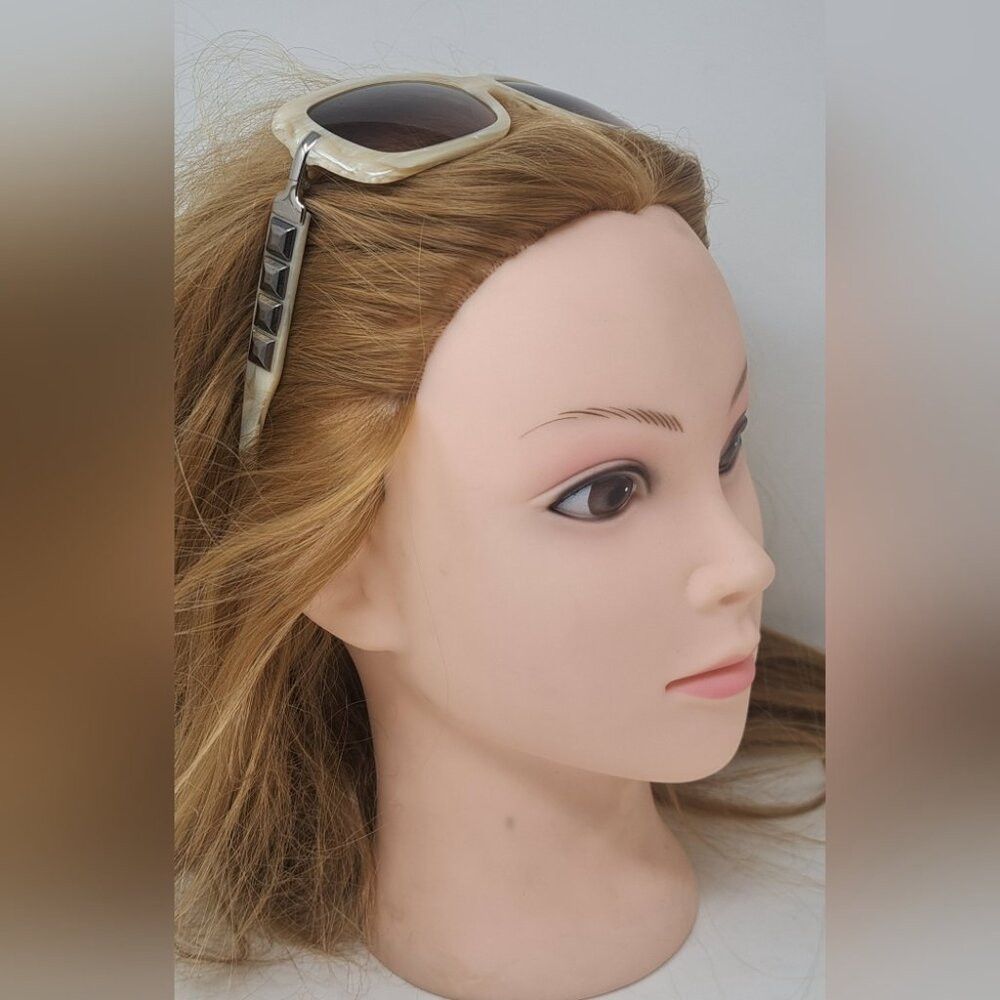 Burberry Burberry Women's Sunglasses Cream Brown Gradient Size ONE SIZE - 9 Thumbnail