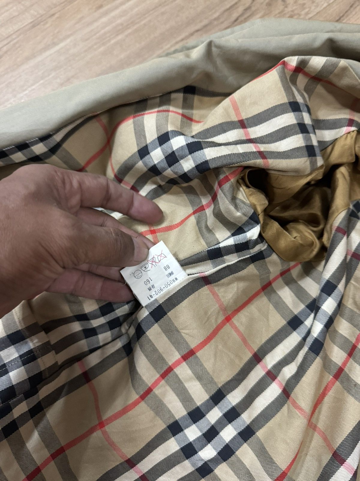 Burberry BURBERRY NOVA CHECK LONG JACKET Size US M / EU 48-50 / 2 - 6 Thumbnail