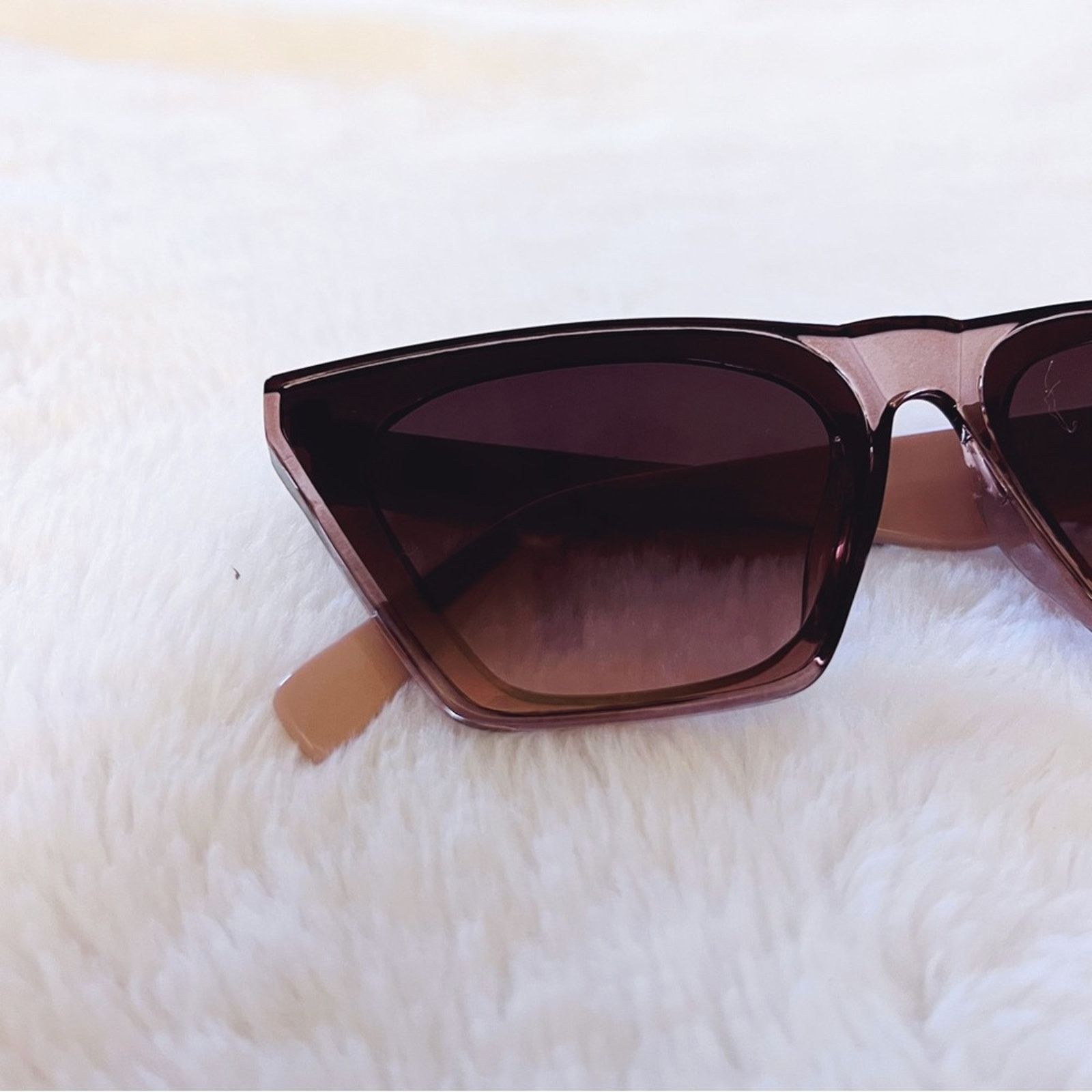 Other Lucy Clear Purple Sleek Square Frame Sunglasses Size ONE SIZE - 4 Thumbnail