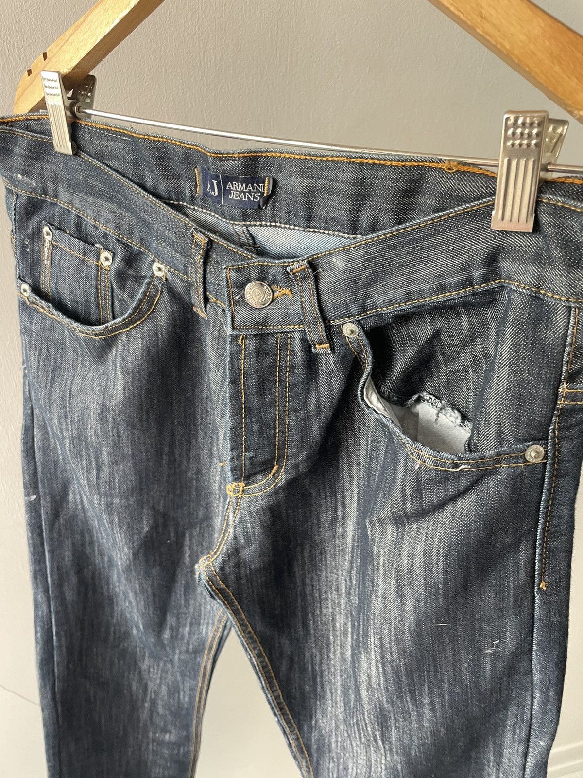 Armani Armani jean Size 27" / US 4 / IT 40 - 14 Thumbnail