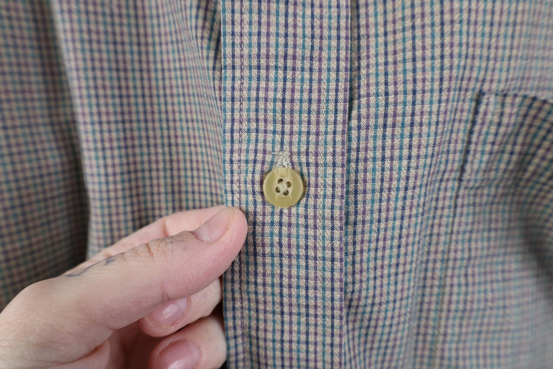 Vintage Vintage 90s Streetwear Short Sleeve Collared Button Shirt Size US XL / EU 56 / 4 - 5 Thumbnail