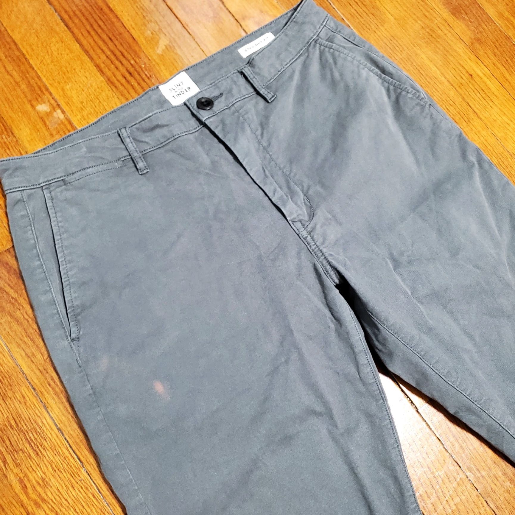 Flint And Tinder Flint & Tinder Pants Mens 32x32 Chino Straight Slim Gray 5-Pocket Zipper Button Logo Street City USA Vintage: No Size US 32 / EU 48 - 7 Thumbnail