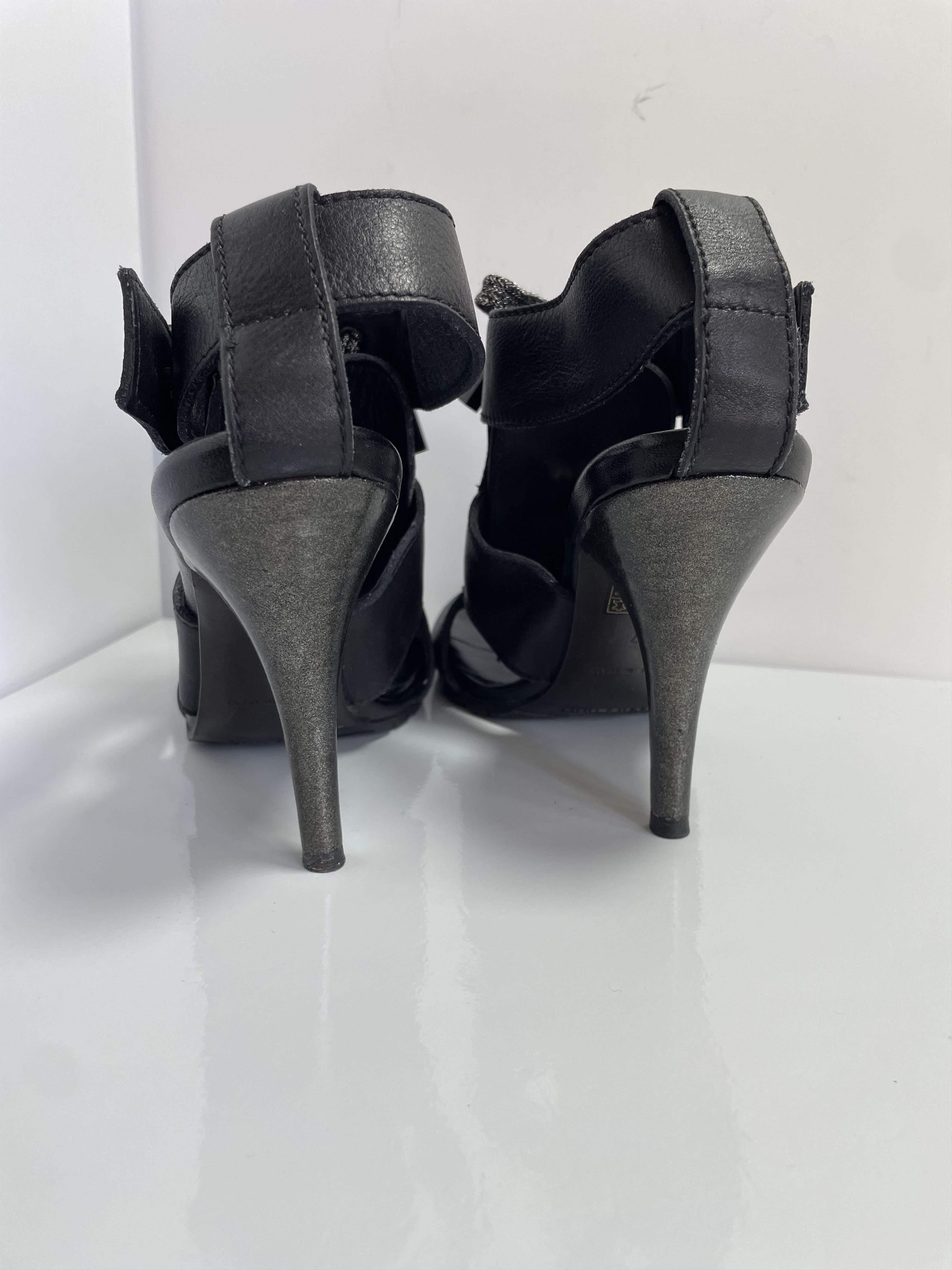 Burberry Burberry leather sandals vintage Size US 7 / IT 37 - 4 Thumbnail