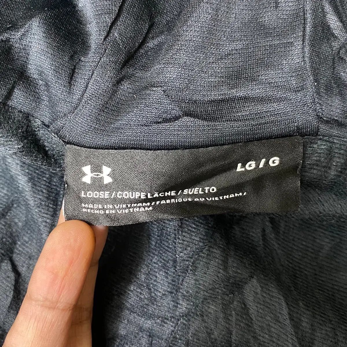 Under Armour Vtg UNDER ARMOUR LOOSE Black Minimalist Jacket Windbreaker Size US L / EU 52-54 / 3 - 6 Thumbnail