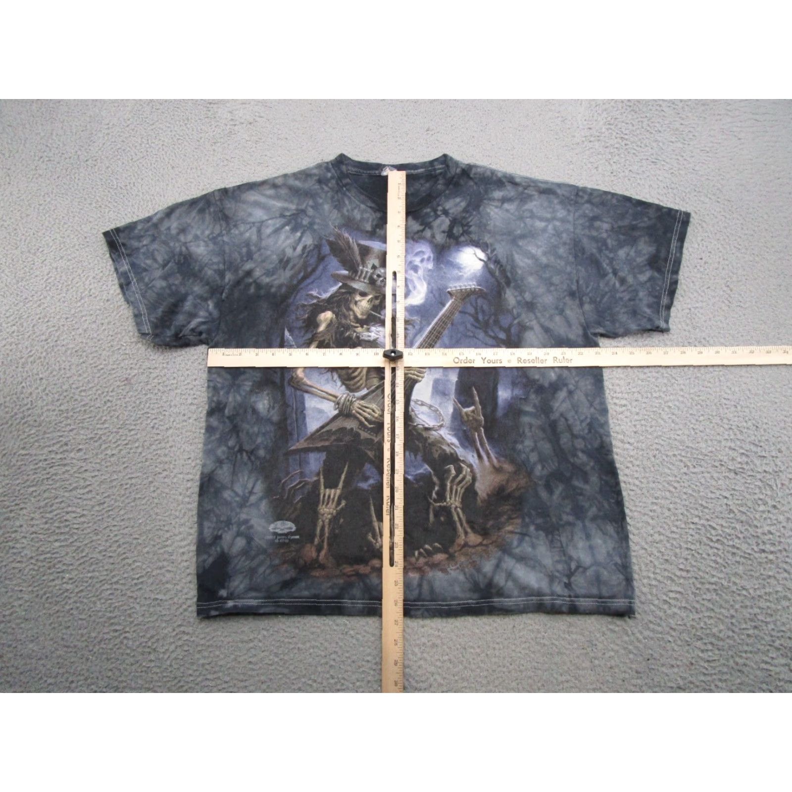 Delta VTG Delta Pro Weight T Shirt Skeleton Metal Guitar Graphic 2009 Tie Dye Gray L Men’s Crew Neck Short Sleeve Graphic Print Shirt Size US L / EU 52-54 / 3 - 6 Thumbnail