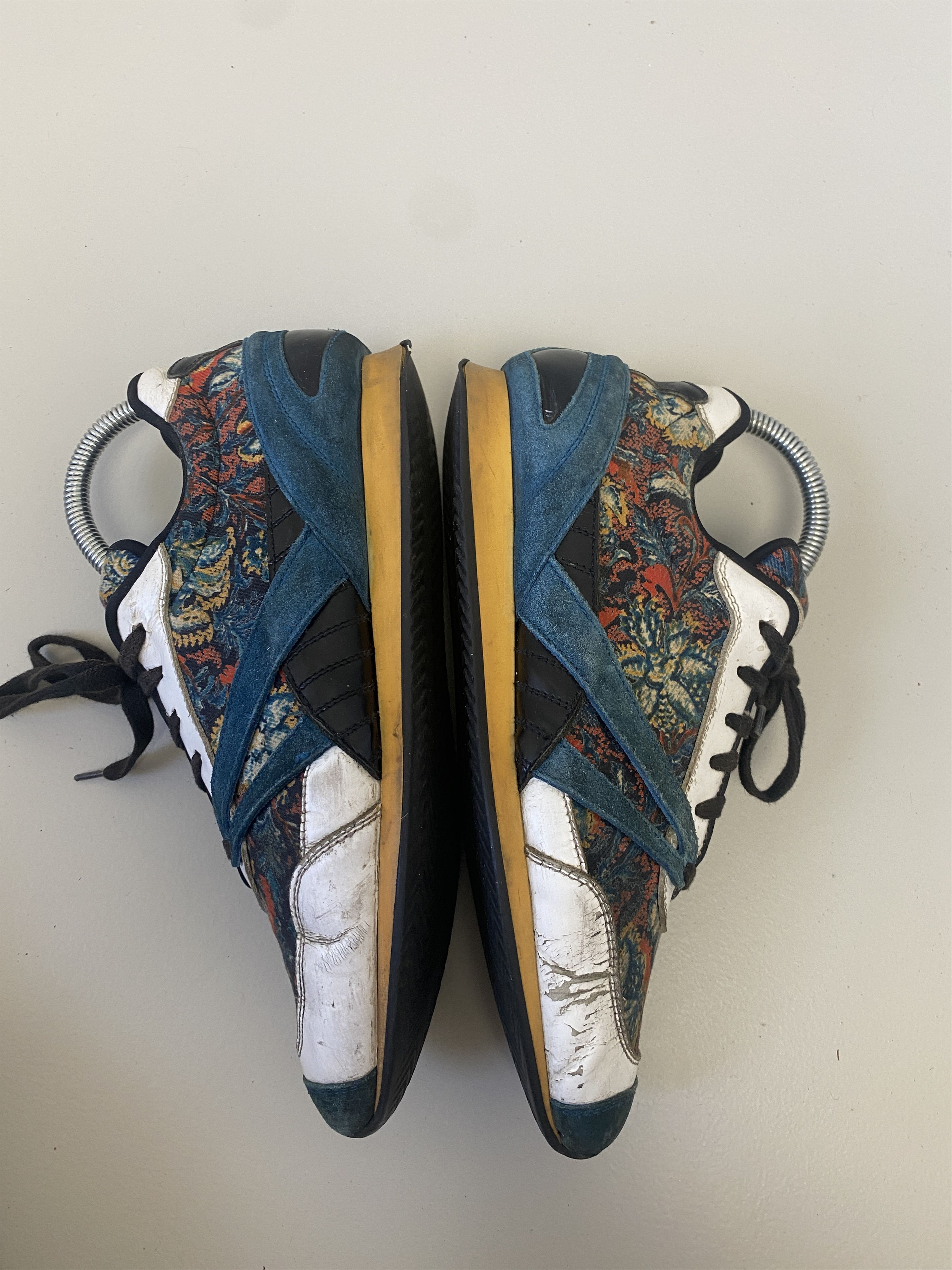 Balenciaga Balenciaga Floral Fabric suede sneakers calfskin shoes Size US 7 / IT 37 - 7 Thumbnail