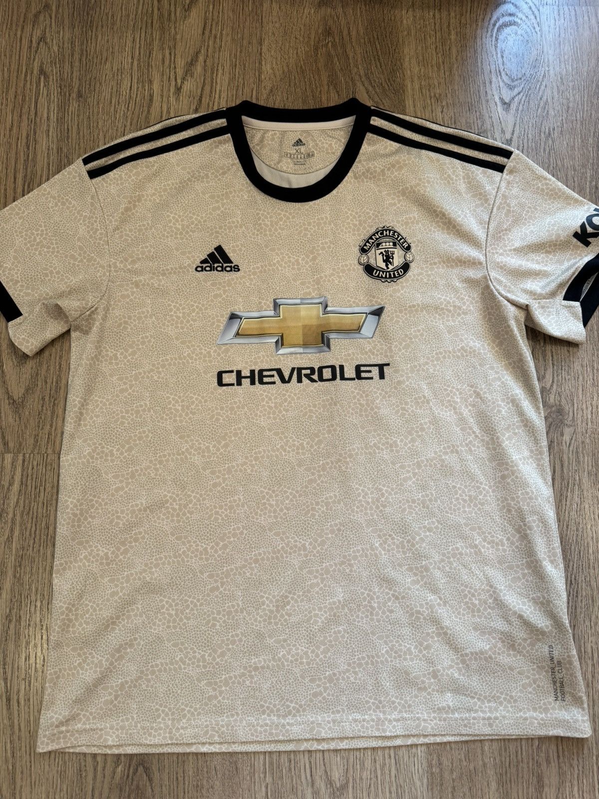 Adidas MANCHESTER UNITED 2019/20 AWAY FOOTBALL JERSEY ADIDAS SZ XL Size US XL / EU 56 / 4 - 1 Thumbnail