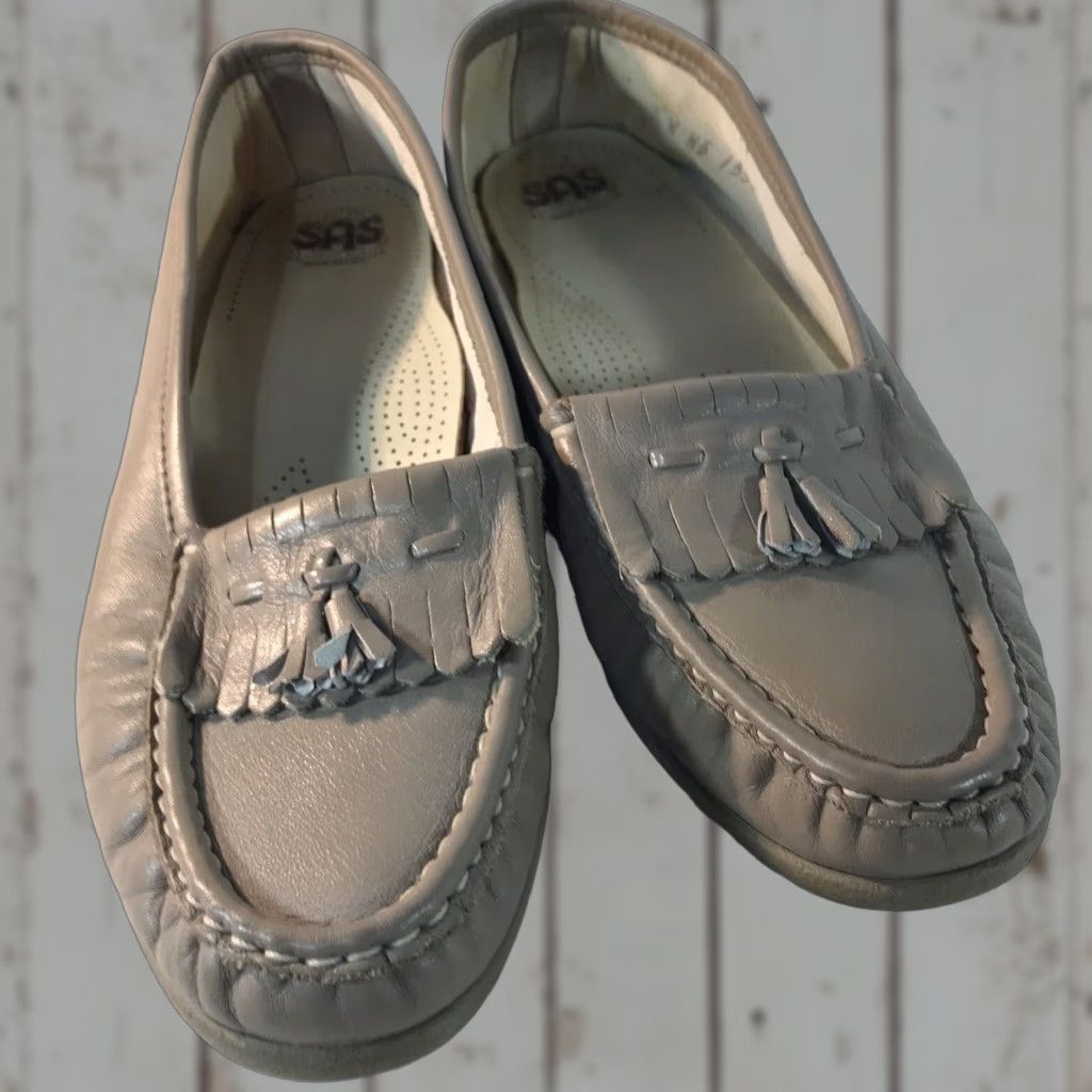 Vintage Sas Slip On Loafers Womens Size 9W Beige Comfort Shoes Usa