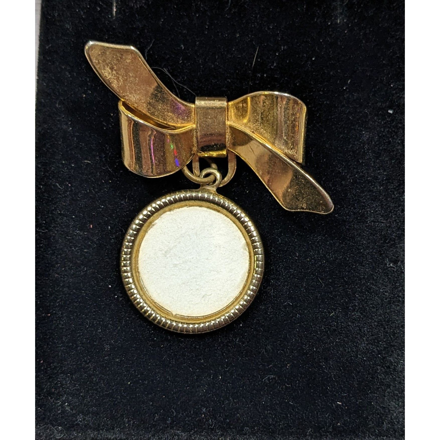 Other Vintage Bow With Dangling Disc Gold Tone Brooch Size ONE SIZE - 3 Thumbnail