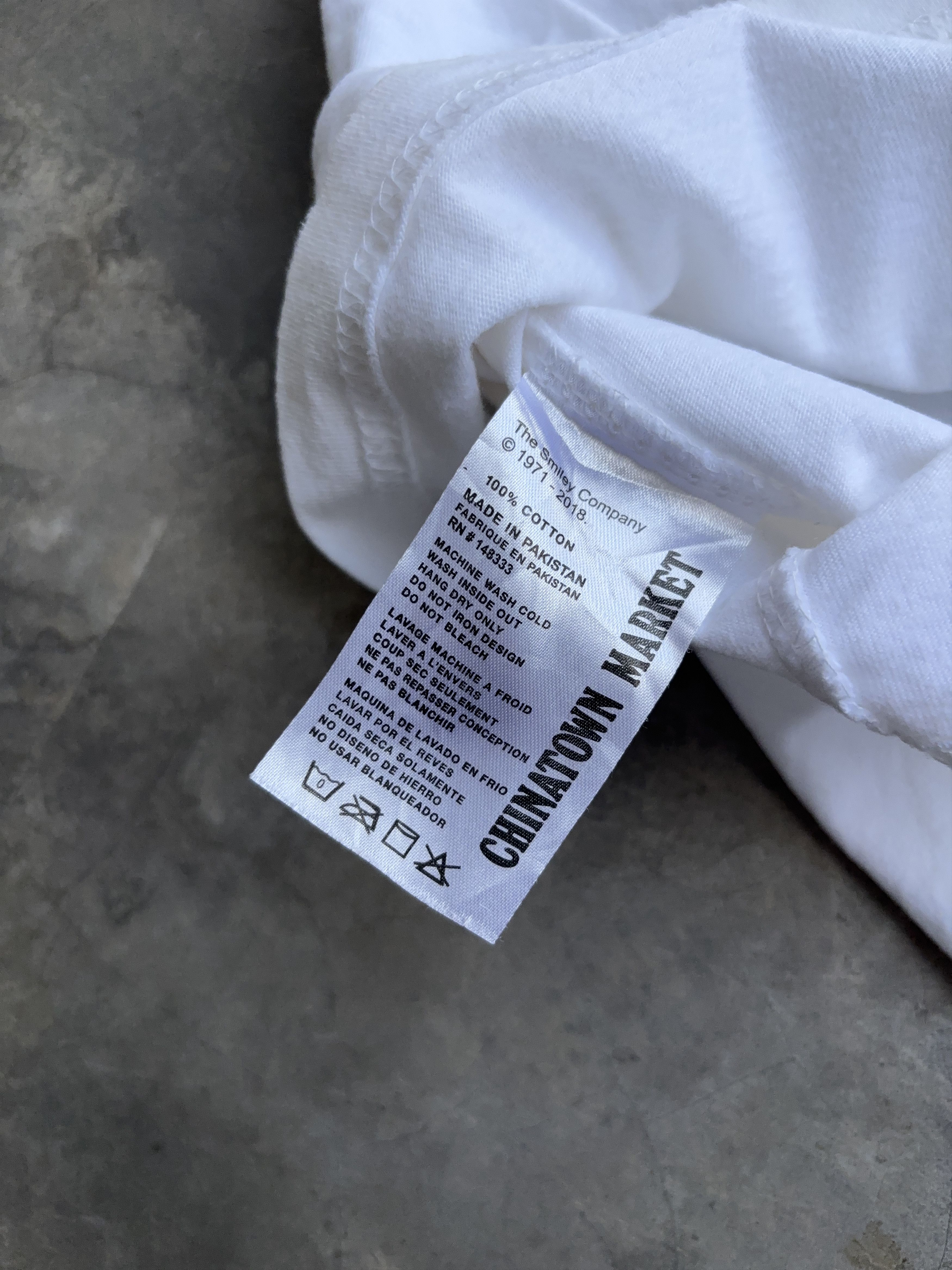 Other Chinatown Market Smiley White Logo T-Shirt Size US XL / EU 56 / 4 - 8 Thumbnail
