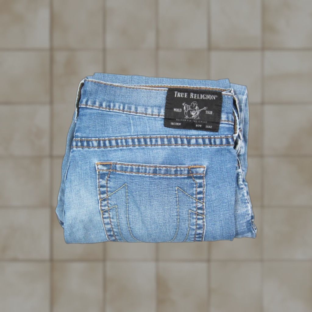True Religion True Religion Geno Jeans Mens 40x33 Denim Straight Relaxed W 40 L 33 Blue 90s Vintage? Size US 40 / EU 56 - 1 Thumbnail