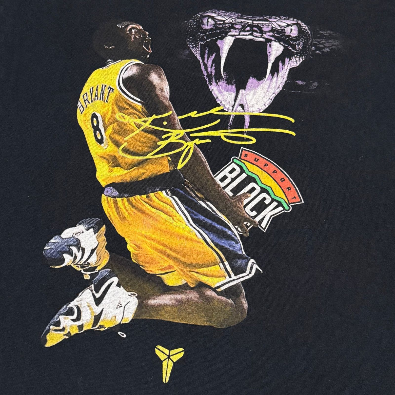 Gildan × NBA Kobe Bryant Black Mamba Shirt Size Large NBA Basketball Size US L / EU 52-54 / 3 - 2 Thumbnail
