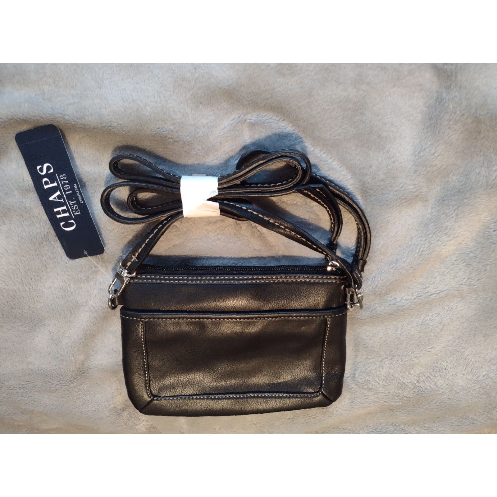 Chaps Chaps Avery Convertible Wristlet Black Small Womens Size ONE SIZE - 7 Thumbnail