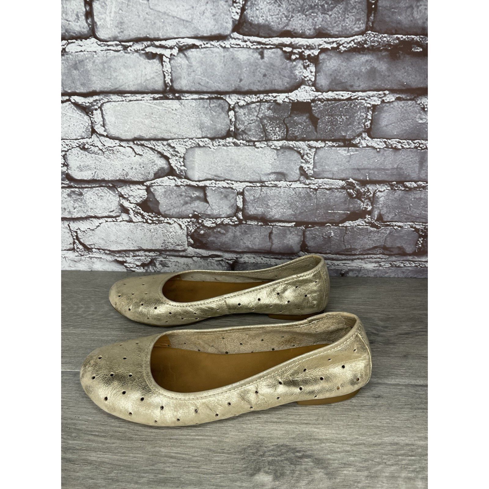 AFFXWRKS Kork Ease Metallic Gold Leather Perforated Ballet Flats Shoe Size US 11 / IT 41 - 18 Thumbnail