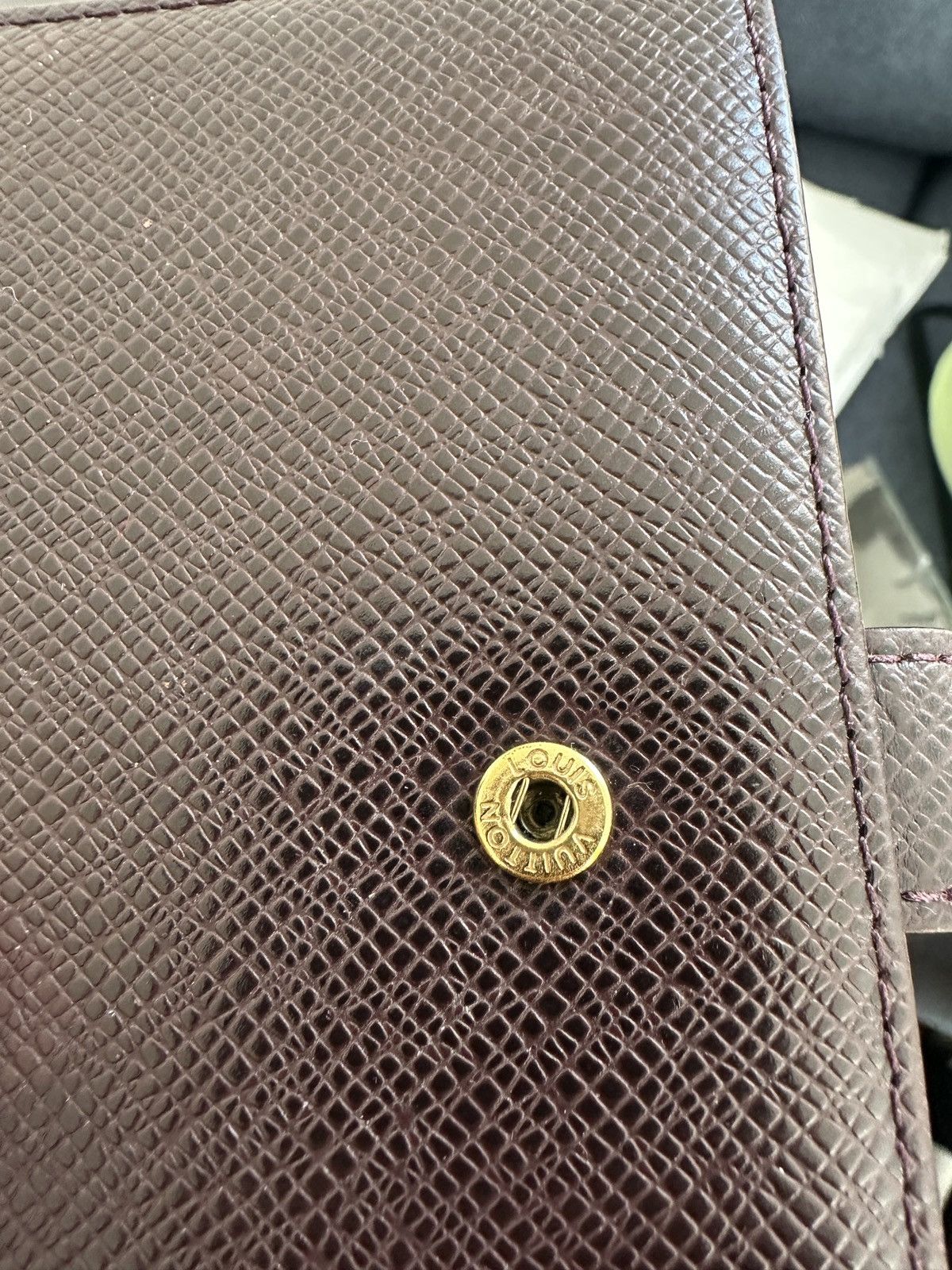 Louis Vuitton Louis Vuitton Bordeaux Taiga Bifold Agenda Size ONE SIZE - 4 Thumbnail