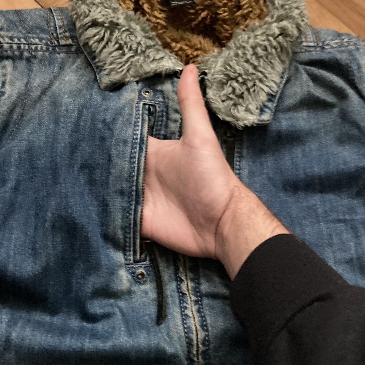 Diesel ‼️Rare‼️Vintage Sample Warm Diesel Denim Jacket Made in Italy Size US L / EU 52-54 / 3 - 8 Thumbnail