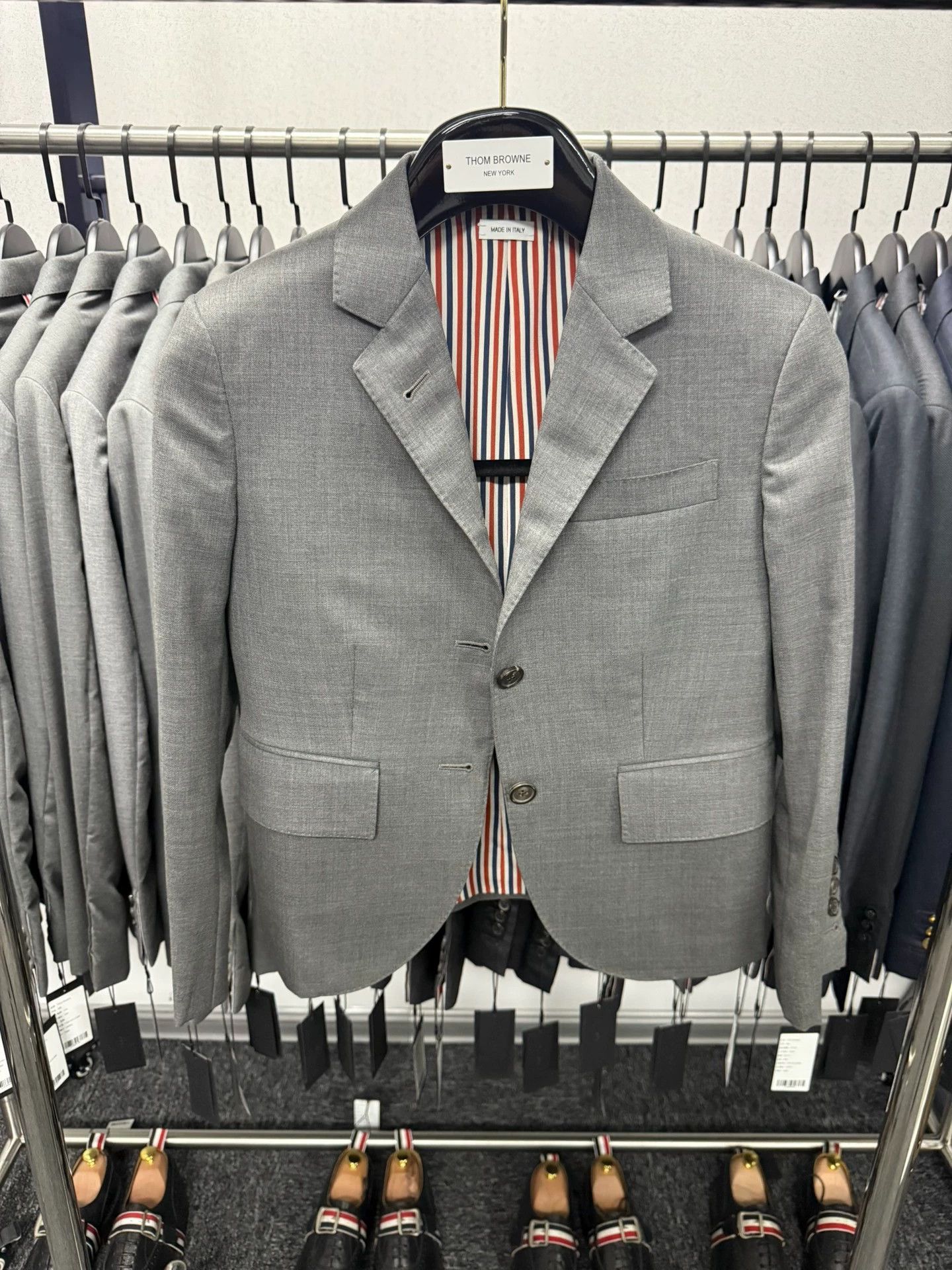 Thom Browne Thom Browne Women's Classic Mid Gray Wool Blazer Size38 Size XS / US 0-2 / IT 36-38 - 1 Thumbnail
