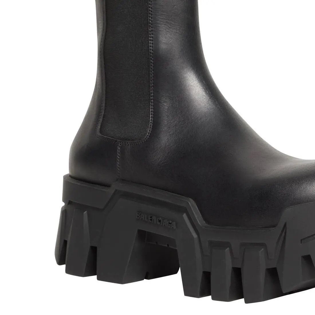 Balenciaga o1w1db10625 Bulldozer Chelsea Boots in Black Size US 5 / IT 35 - 8 Thumbnail