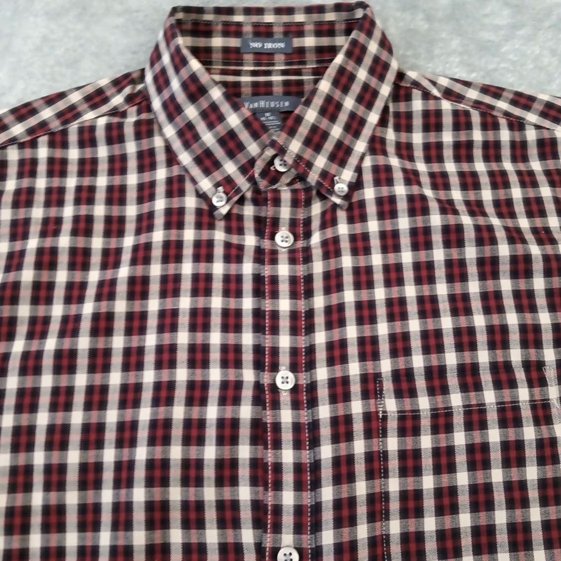 Van Heusen Van Heusen Shirt Mens Medium Red Plaid Long Sleeve Button Down Cotton Blend - Vintage Size US M / EU 48-50 / 2 - 2 Thumbnail