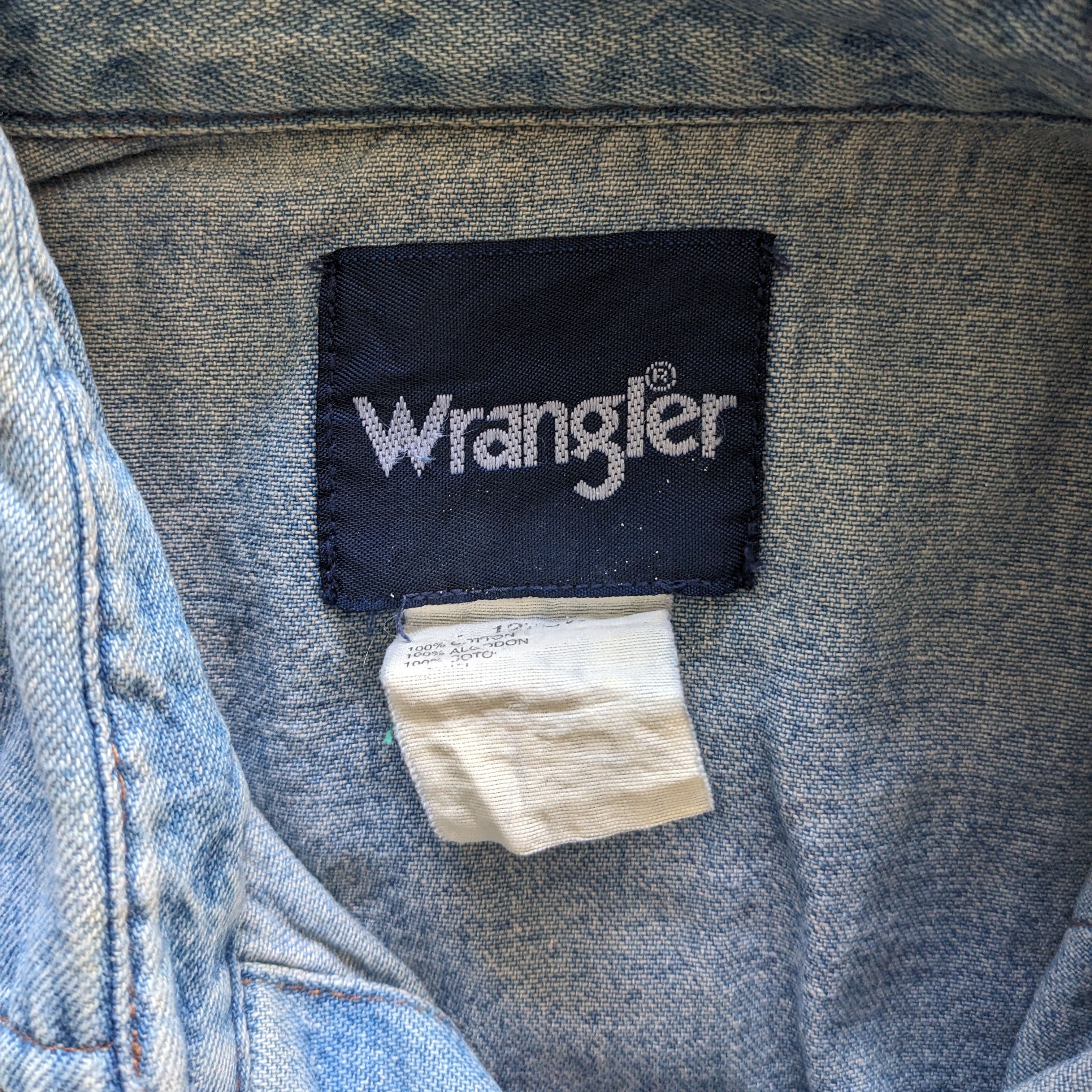 Wrangler Vintage Wrangler Brand Denim Shirts Size US M / EU 48-50 / 2 - 5 Thumbnail