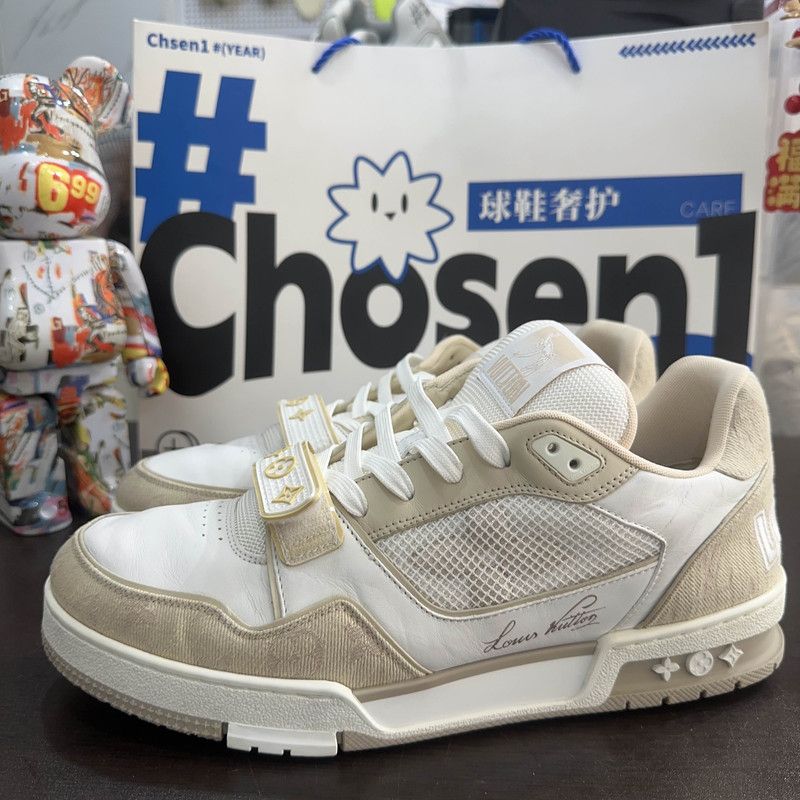 Louis Vuitton Louis Vuitton Trainer Low Top Fashion Sneakers 0079 Size US 10.5 / EU 43-44 - 1 Thumbnail
