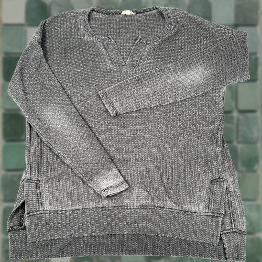 Vintage Tribal Jeans Sweater Tunic M Gray Lightweight Knit Crew Neck Long Sleeve Distressed Pattern: Solid Modern Thermal Viscose Cotton Polyester Women Size M / US 6-8 / IT 42-44 - 1 Thumbnail