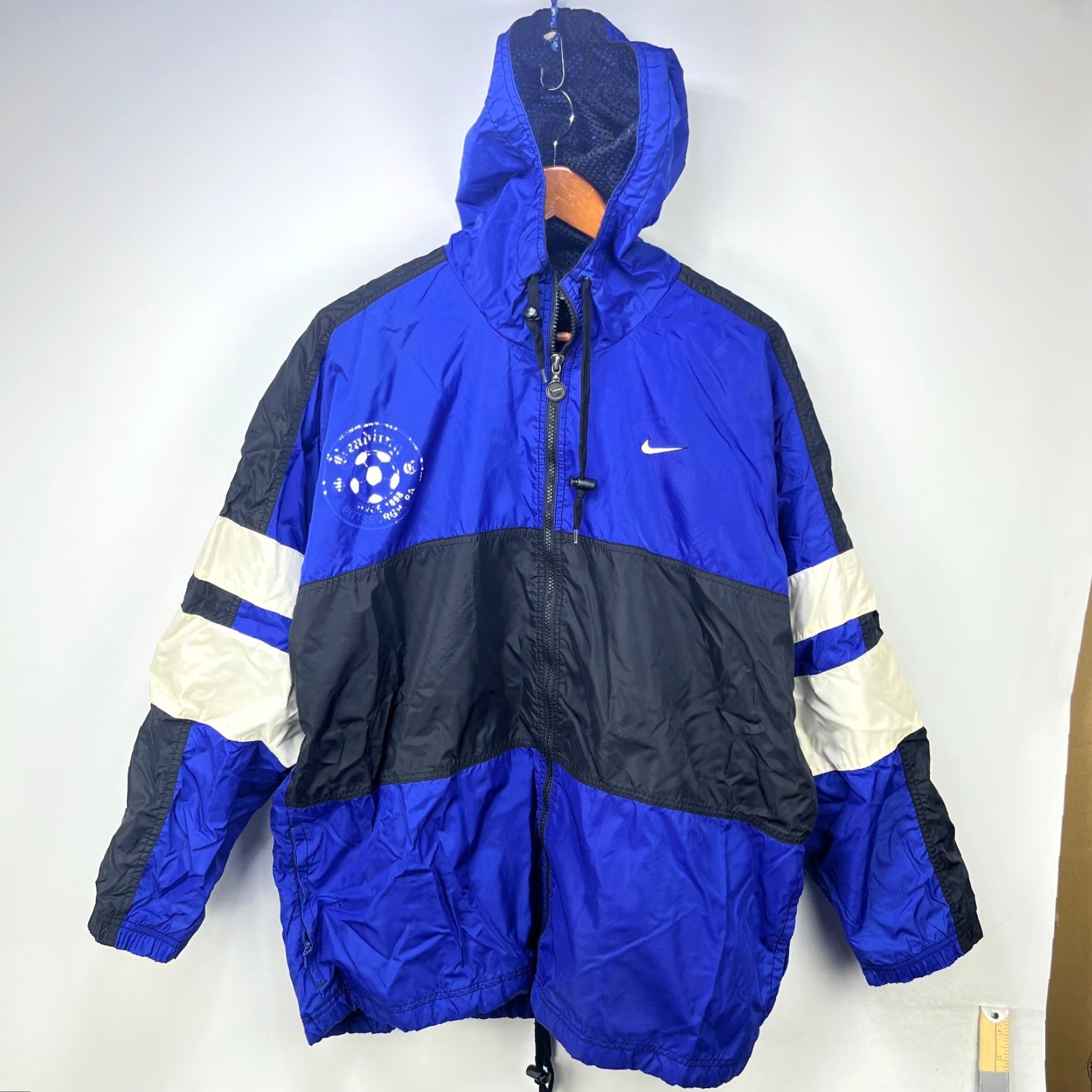 Nike VINTAGE Nike USA Windbreaker Jacket M Blue 90s Windbreaker Mens Size US M / EU 48-50 / 2 - 3 Thumbnail