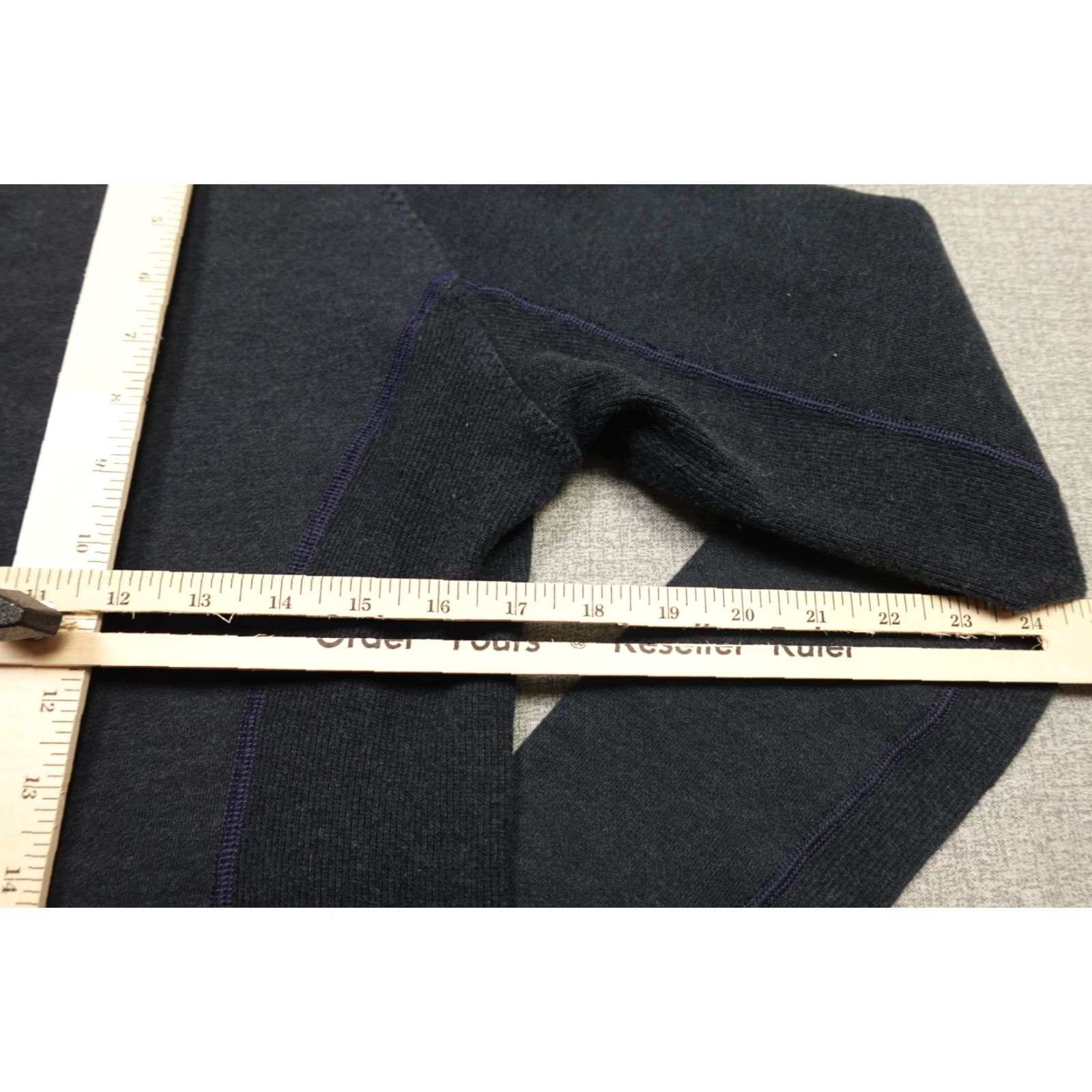 Lululemon VINTAGE:Lululemon Scuba Hoodie Womens Medium Black Full Zip Quilted Sweatshirt Jacket Size M / US 6-8 / IT 42-44 - 6 Thumbnail