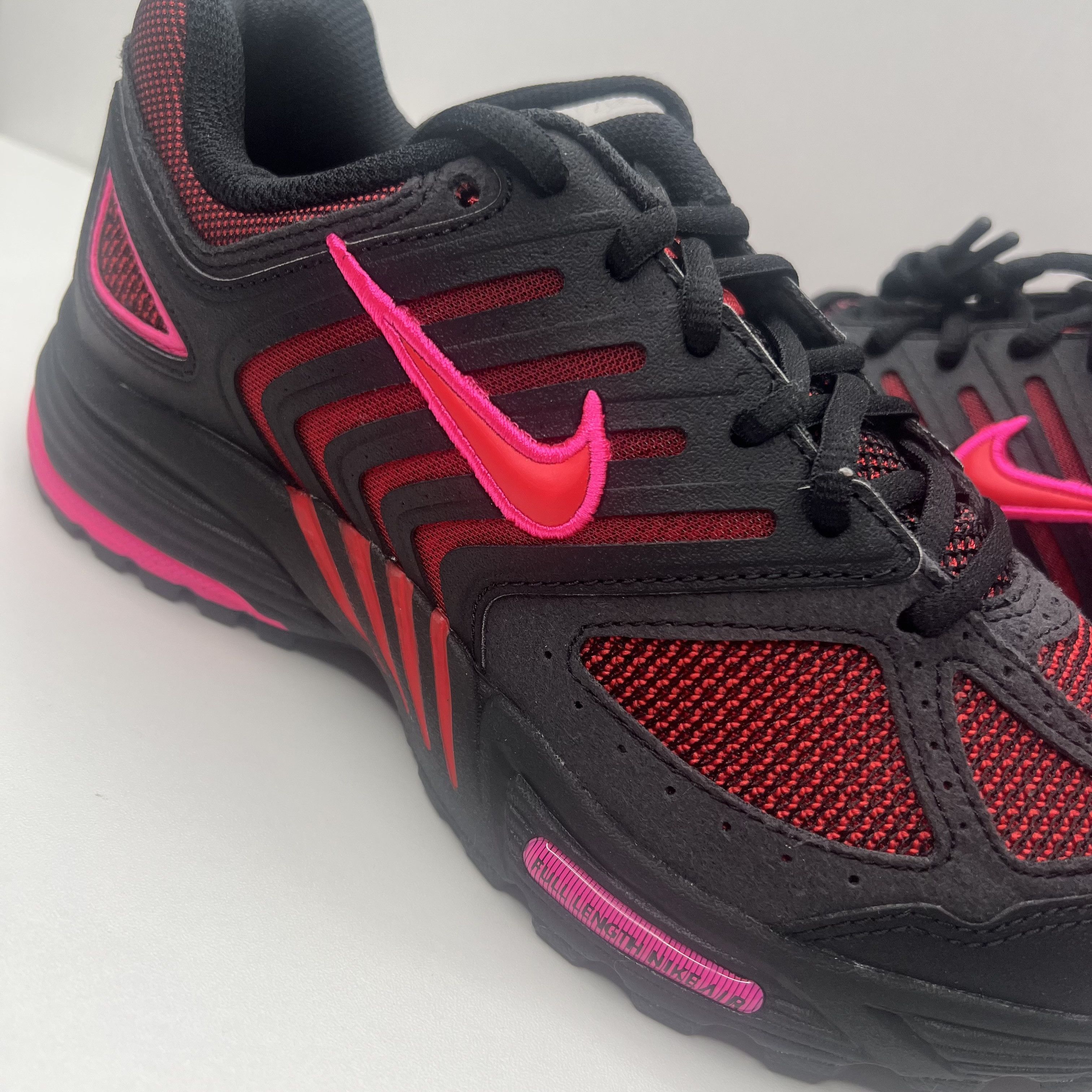 Nike Nike Air Pegasus 2005 "Black And Fire Red" Gr 37,5 Size US 6.5 / IT 36.5 - 3 Thumbnail