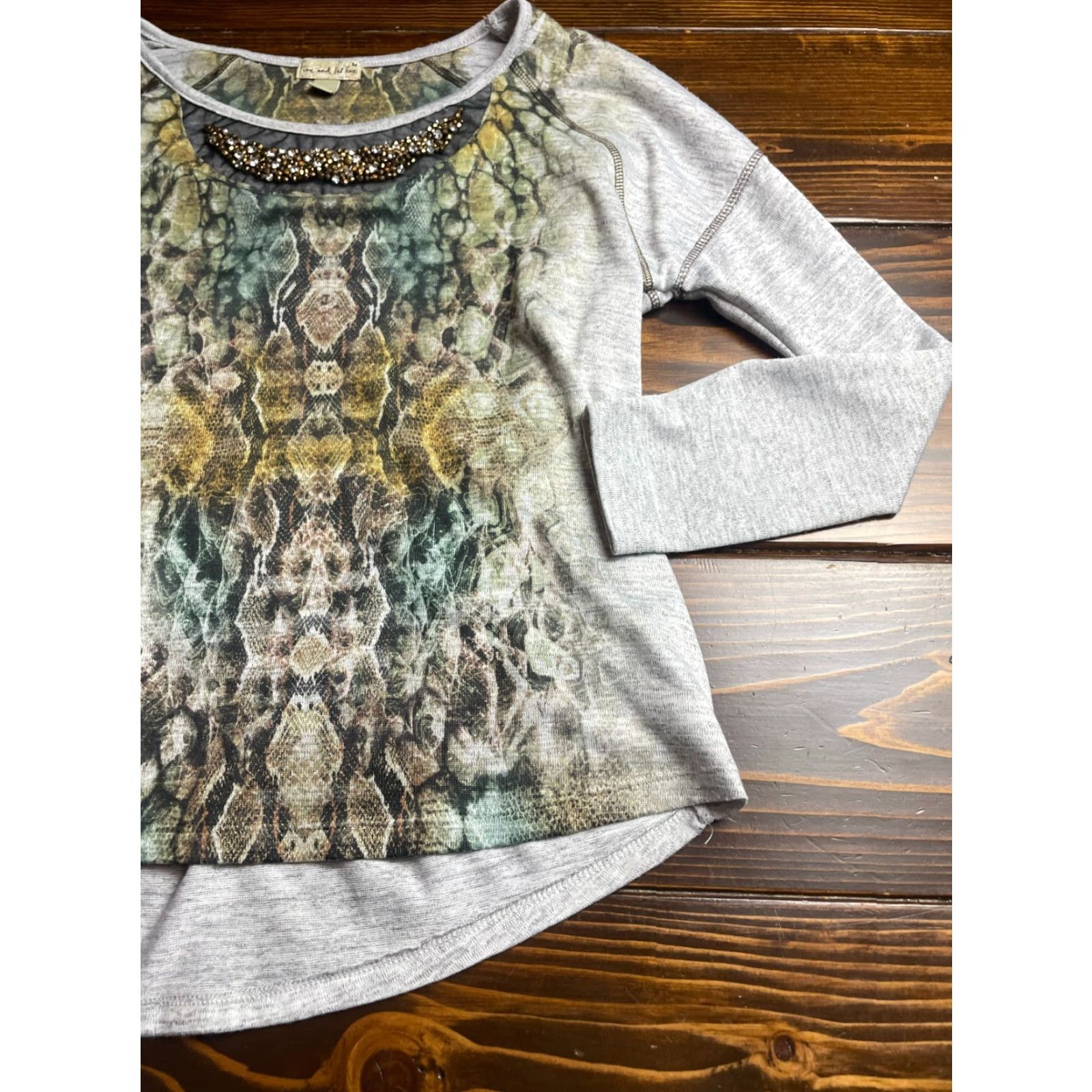 Olive Let me live Shirt Women’s Medium Gray Snakeskin Jeweled Long Sleeve Shirt Size M / US 6-8 / IT 42-44 - 3 Thumbnail