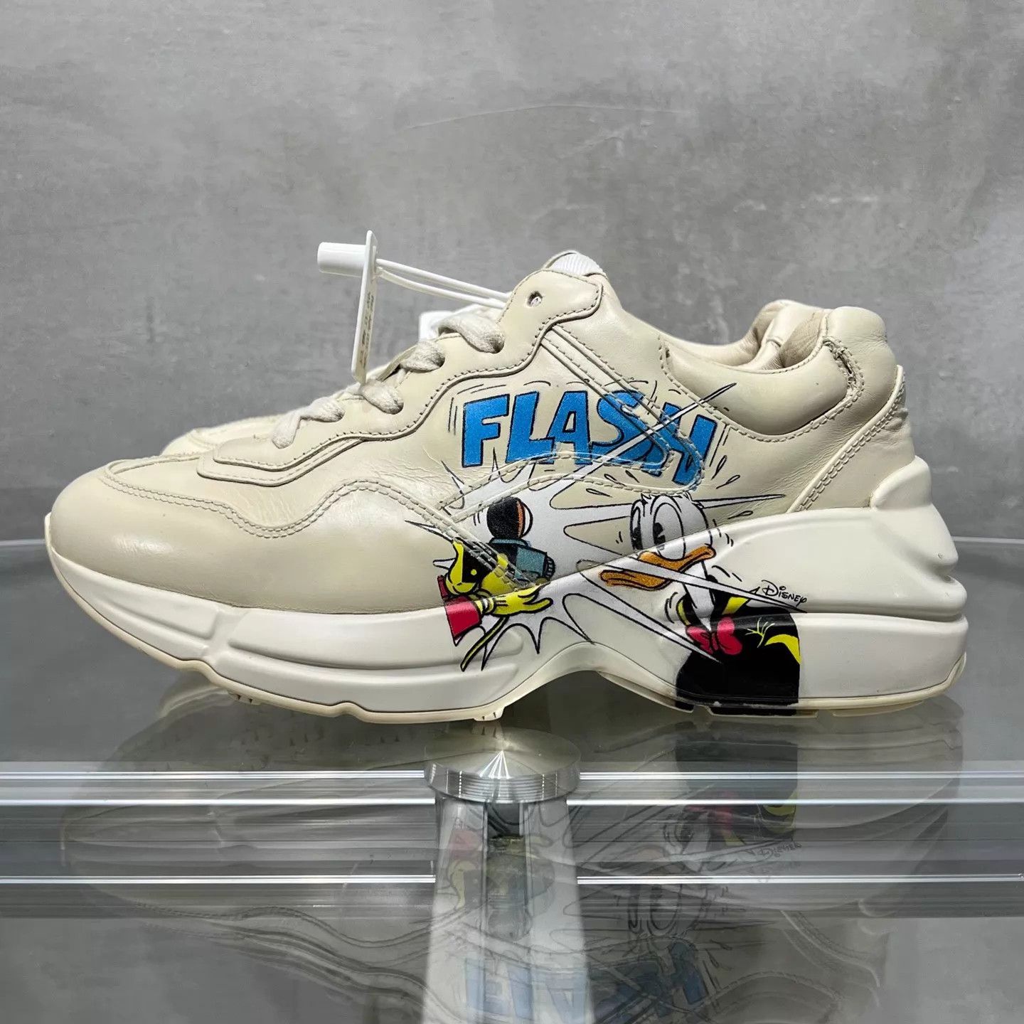 Gucci Gucci Donald Duck Dad Sneaker Women's 35.5 Size US 5 / IT 35 - 3 Thumbnail