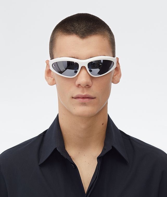 Bottega Veneta o1n1vont0525 Size: OS / Unisex Sunglasses in White Size ONE SIZE - 2 Thumbnail