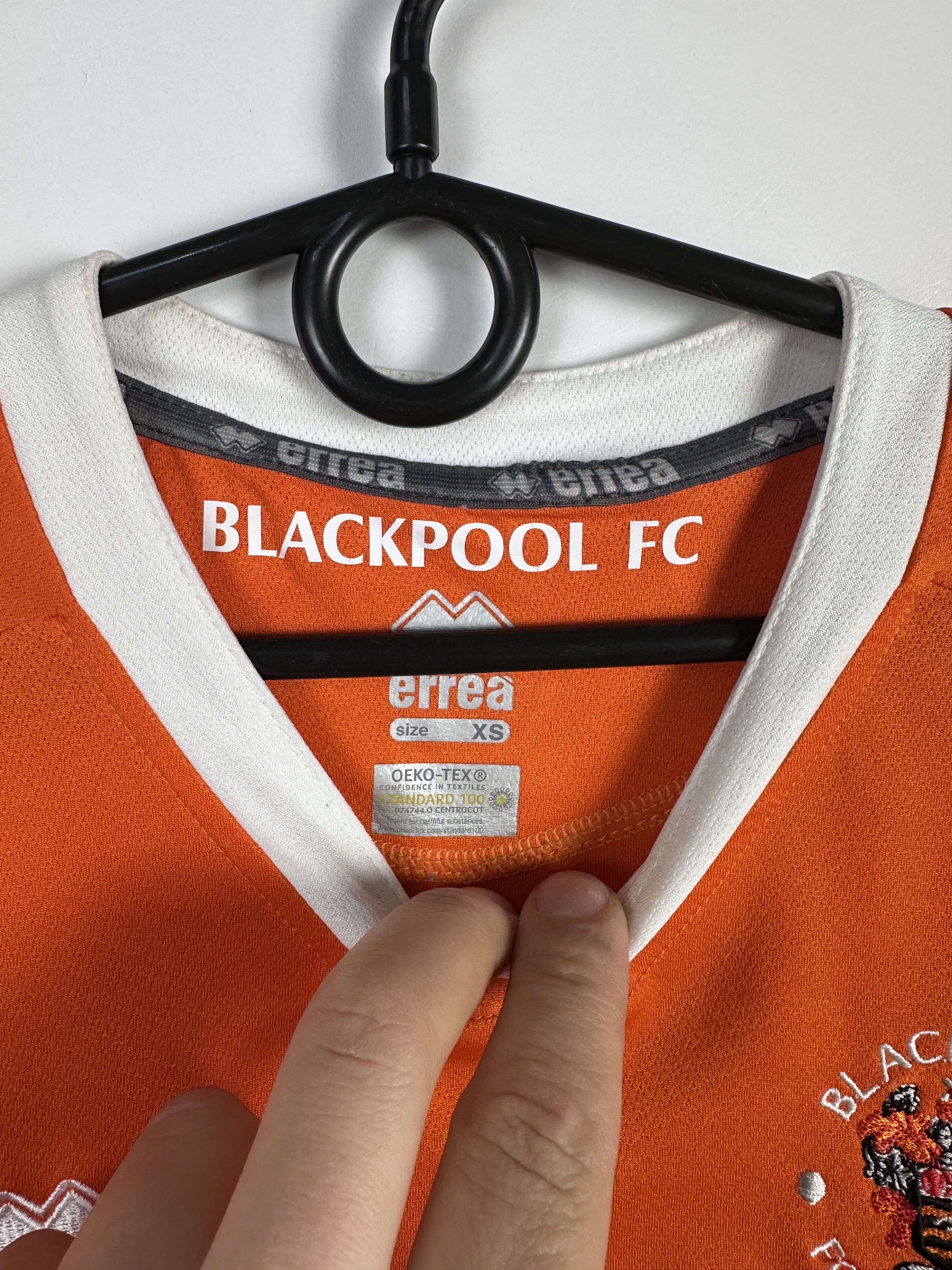 Other Blackpool 2019 Football Shirt Soccer Jersey #10 Kaikai Size US XS / EU 42 / 0 - 7 Thumbnail