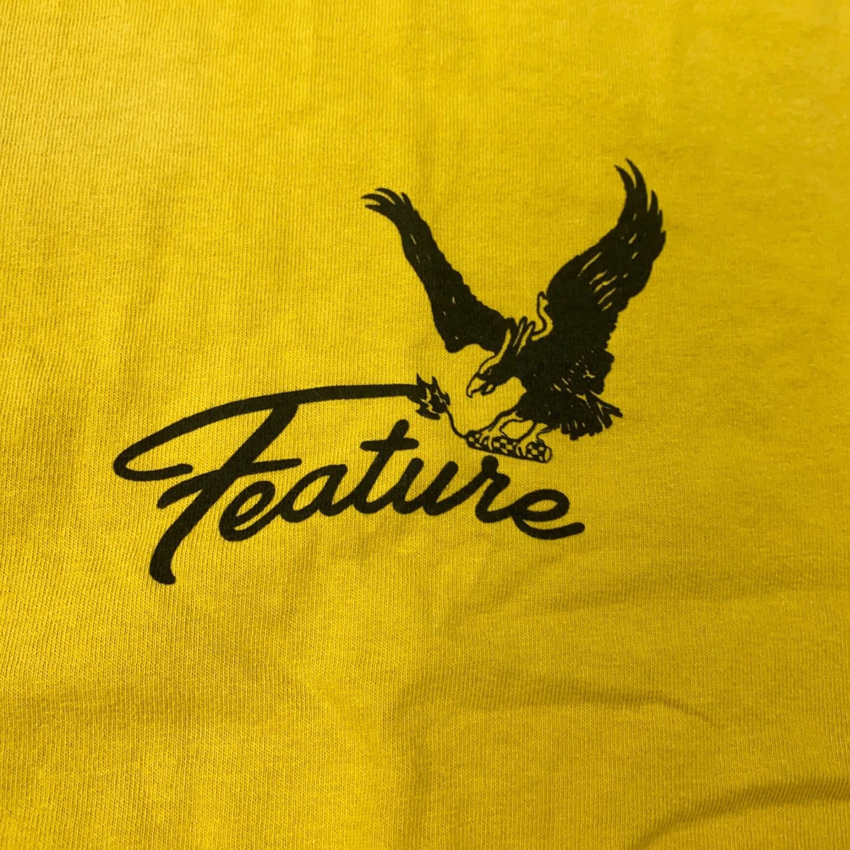 Vintage VINTAGE Feature T-Shirt Mens XXL Short Sleeve Yellow Eagle USA Stussy Logo Designer Hip Hop 90s Mens T-Shirt Size US 39 - 2 Thumbnail