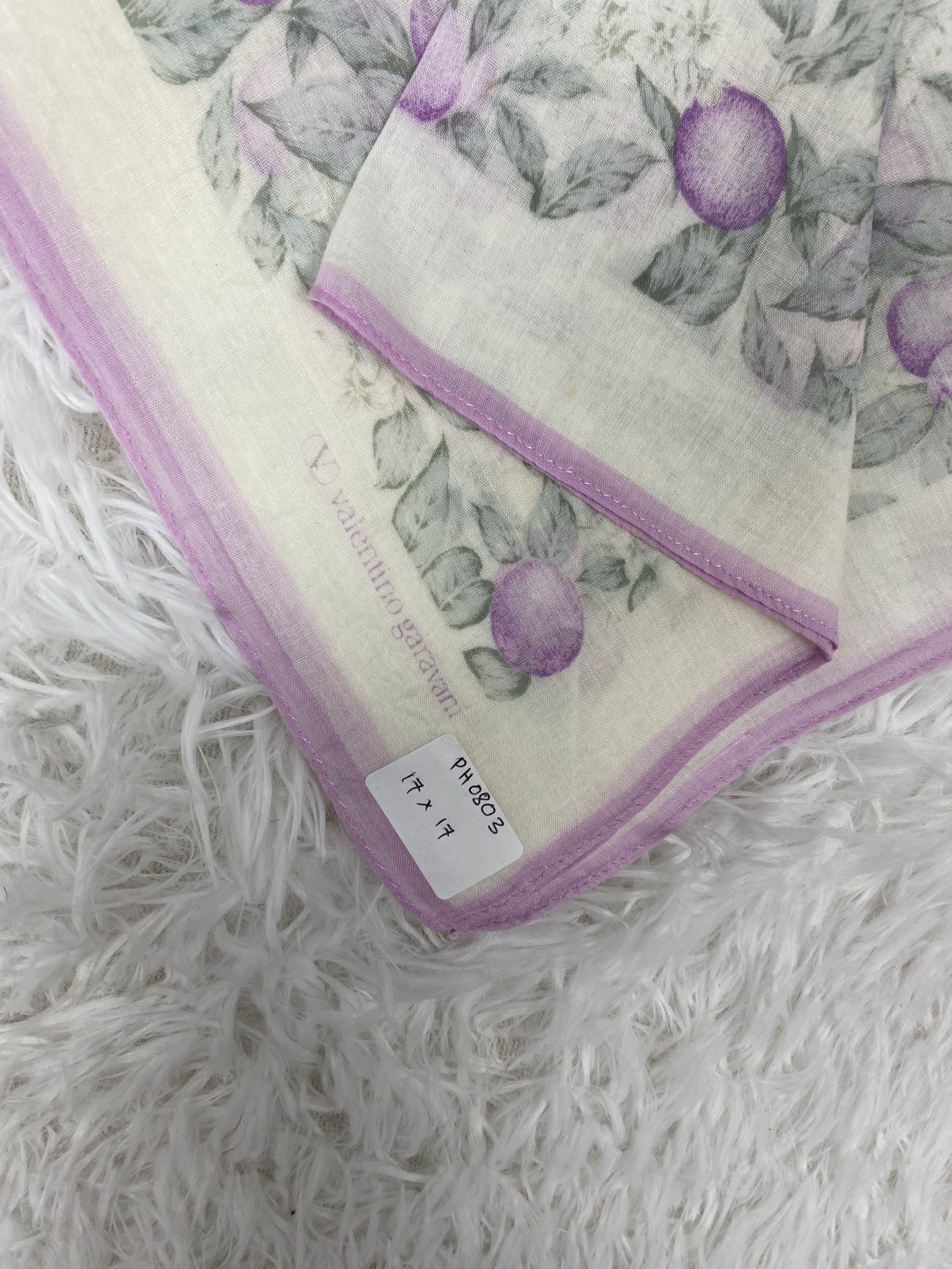 Valentino × Vintage Vintage Valentino Garavani Handkerchief Neckerchief PH0803 Size ONE SIZE - 2 Thumbnail