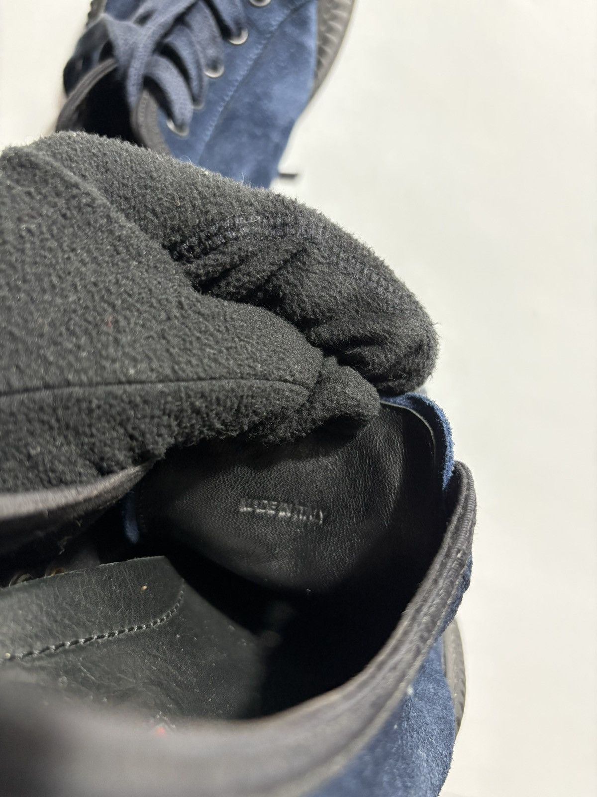 Prada PRADA SUEDE LOW TOP SNEAKER Size US 8 / EU 41 - 6 Thumbnail