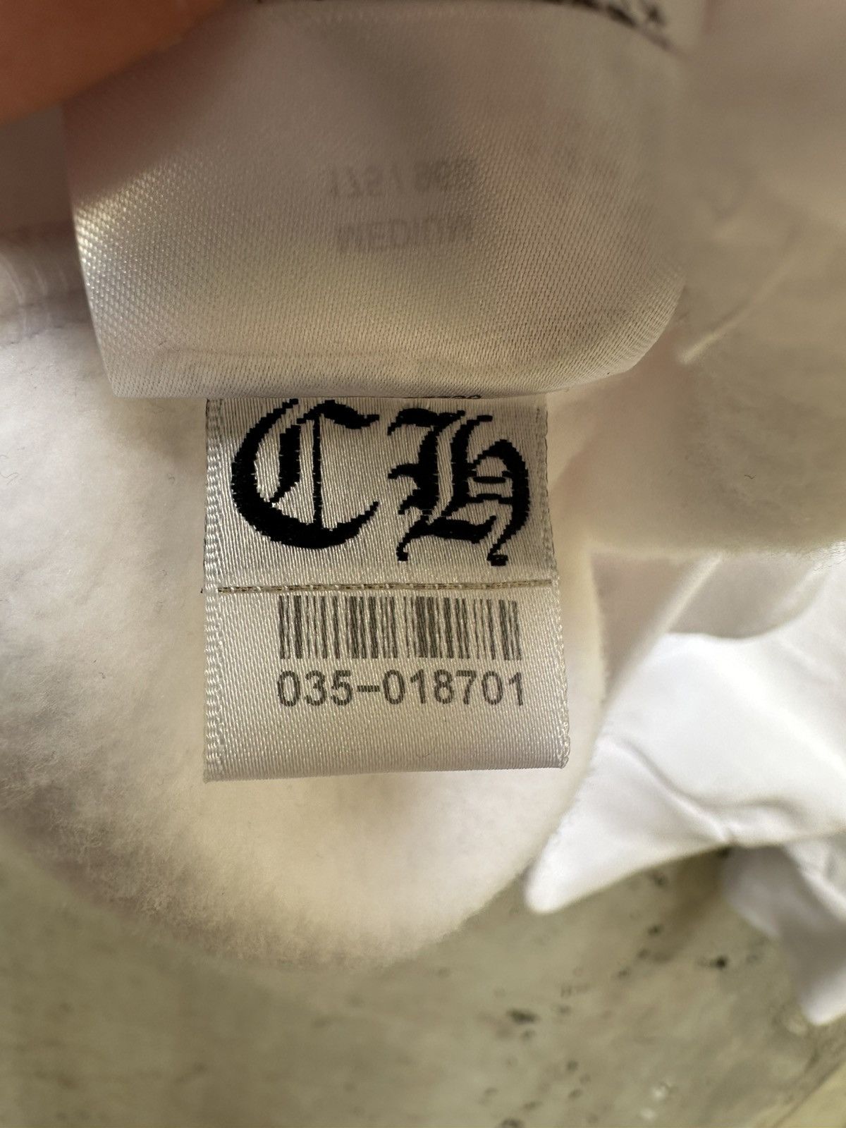 Chrome Hearts Chrome hearts vertical logo hoodie Size US M / EU 48-50 / 2 - 5 Thumbnail
