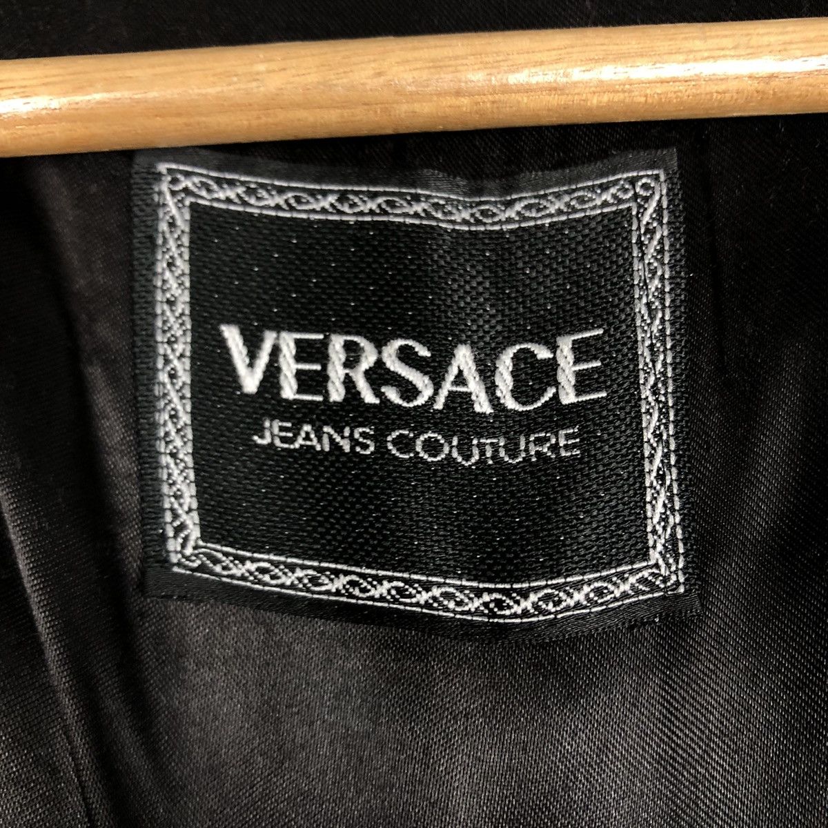 Versace Jeans Couture Vintage Heavy Wool Jacket Black Versace Jeans Couture Italy Size US M / EU 48-50 / 2 - 19 Thumbnail