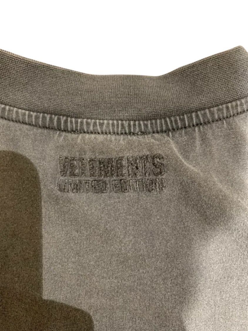 Vetements Vetements Online Cloud Cut Up T-Shirt Size US S / EU 44-46 / 1 - 4 Thumbnail